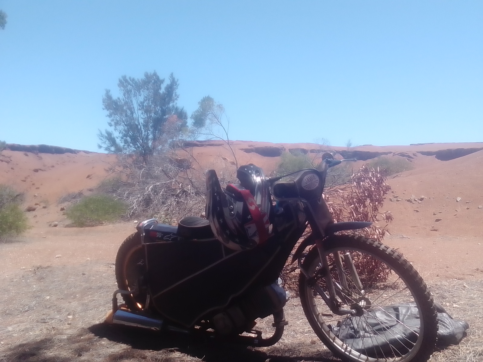 2015 JAWA SOLO ROAD