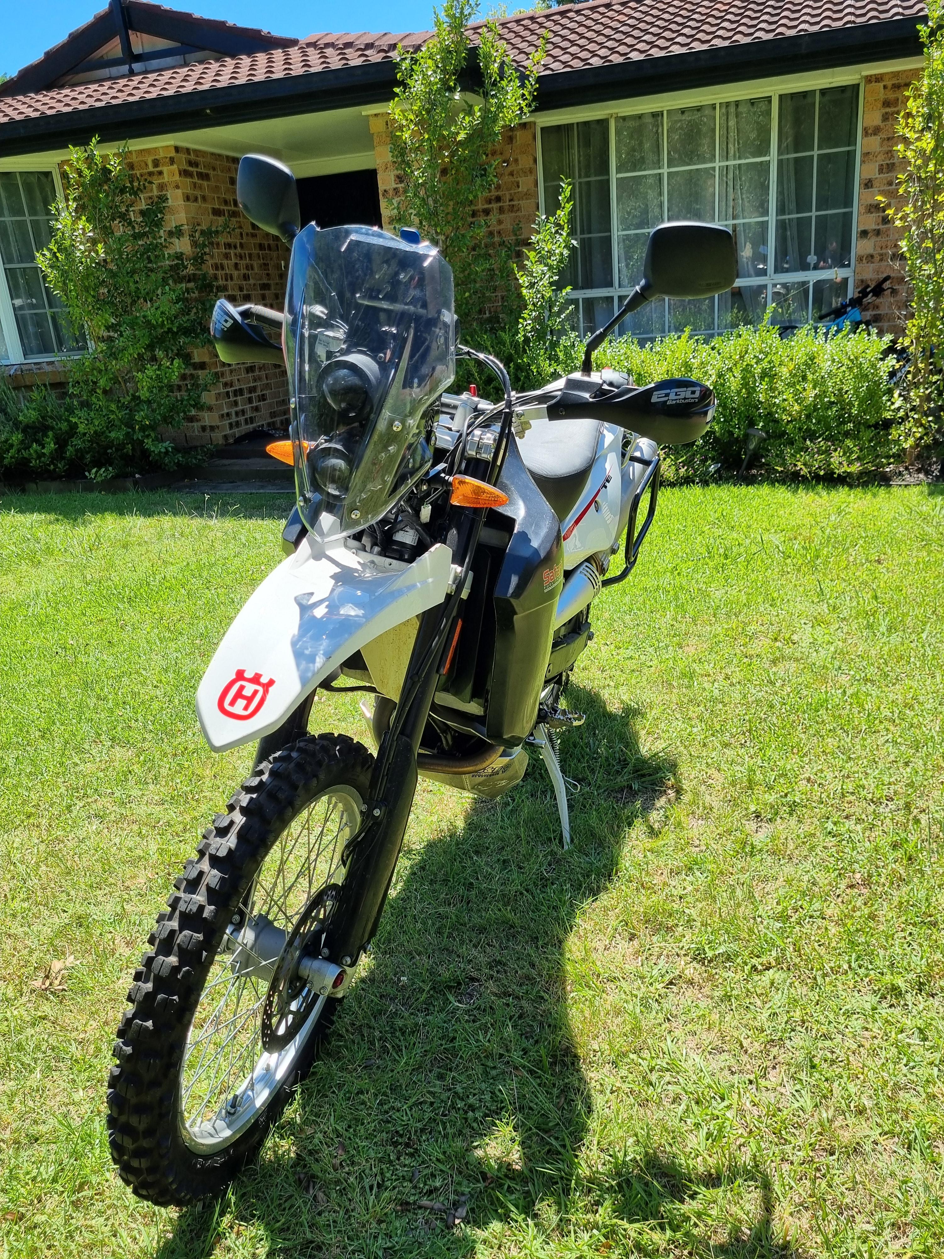 2011 HUSQVARNA TE 630 DUAL SPORTS