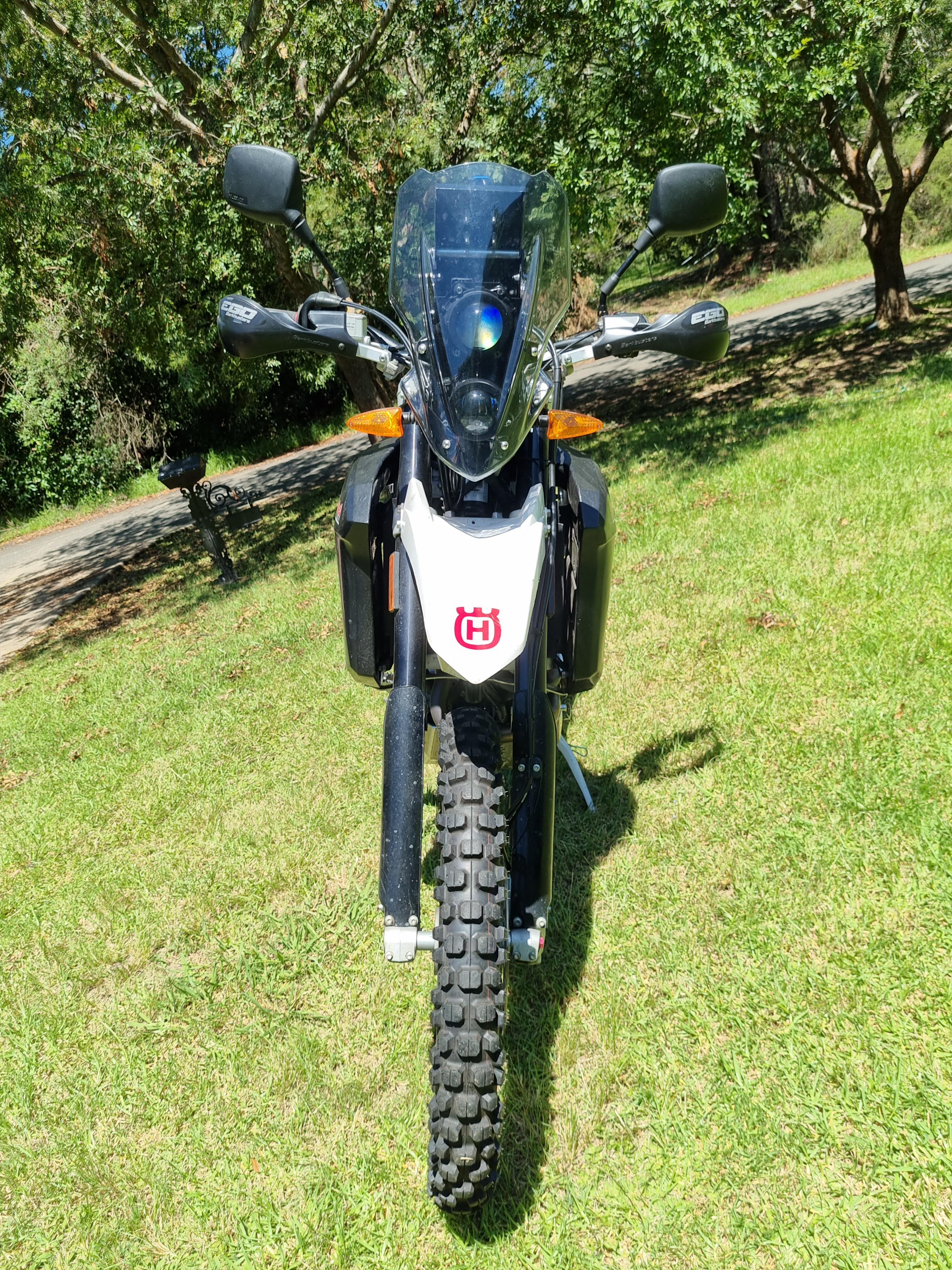2011 HUSQVARNA TE 630 DUAL SPORTS