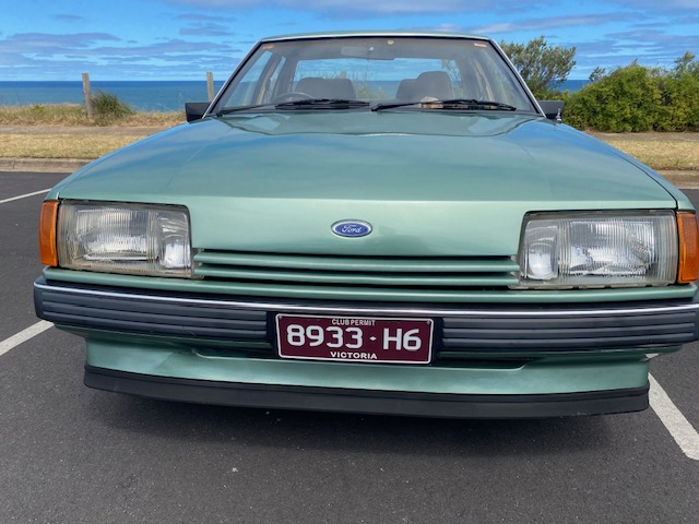 1982 FORD FAIRMONT XE GHIA SEDAN 