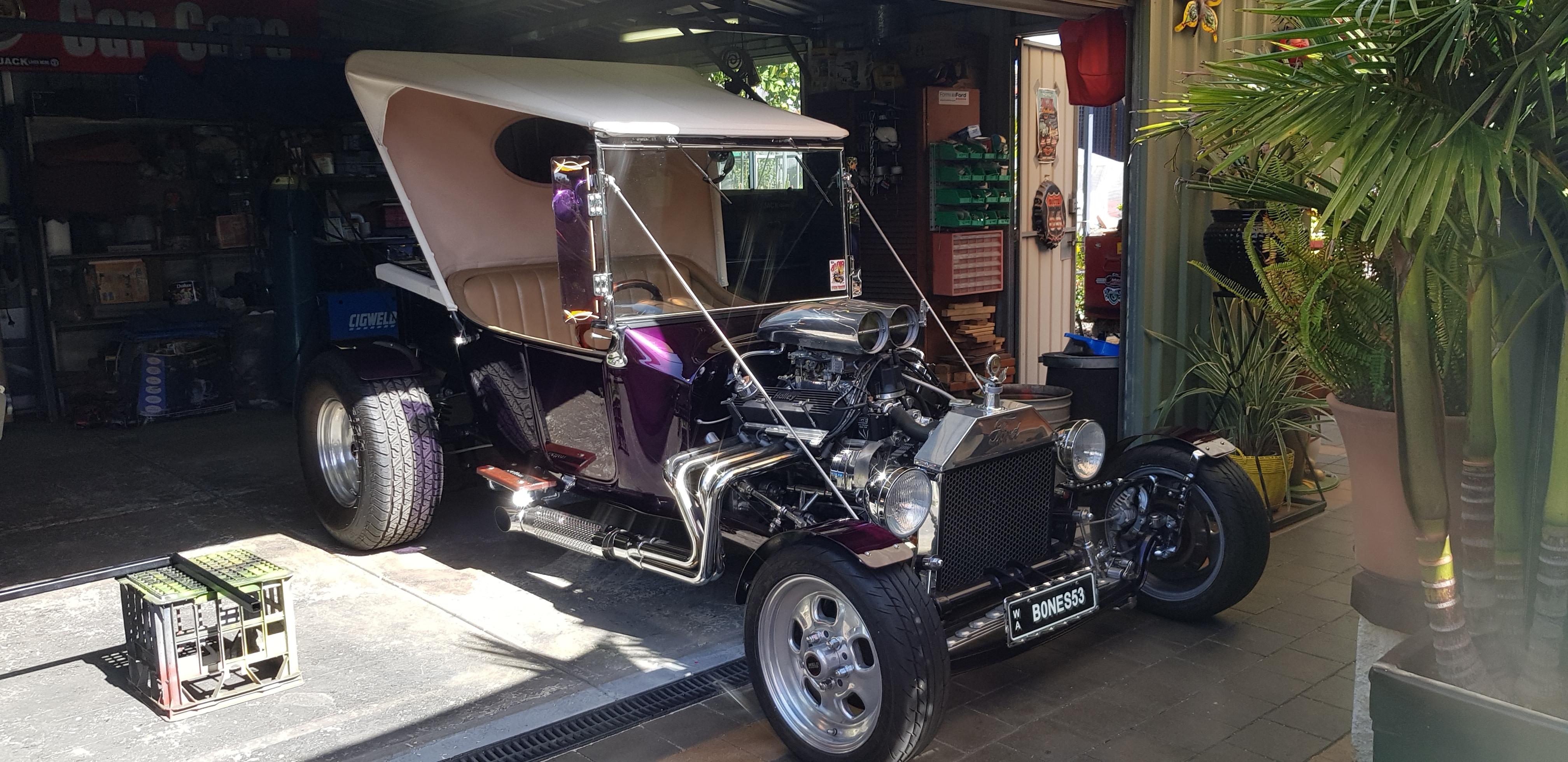 1923 FORD T BUCKET AUTOMATIC CONVERTIBLE HOT ROD