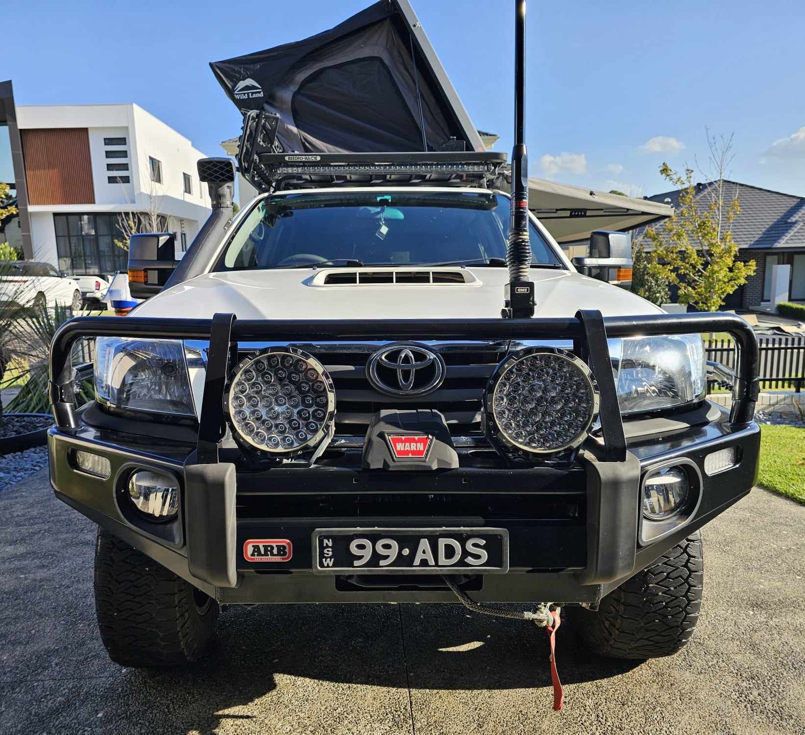 2015 TOYOTA HILUX GGN15R MY14 SR5 5 SP AUTOMATIC DUAL CAB P/UP