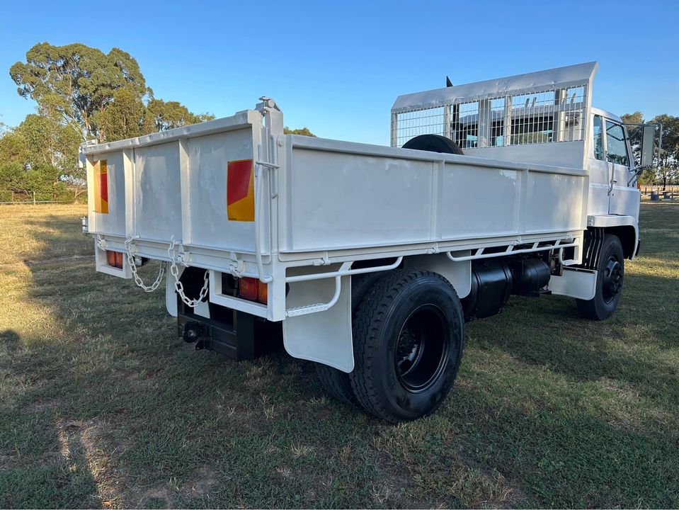1985 ISUZU JCR TIPPER