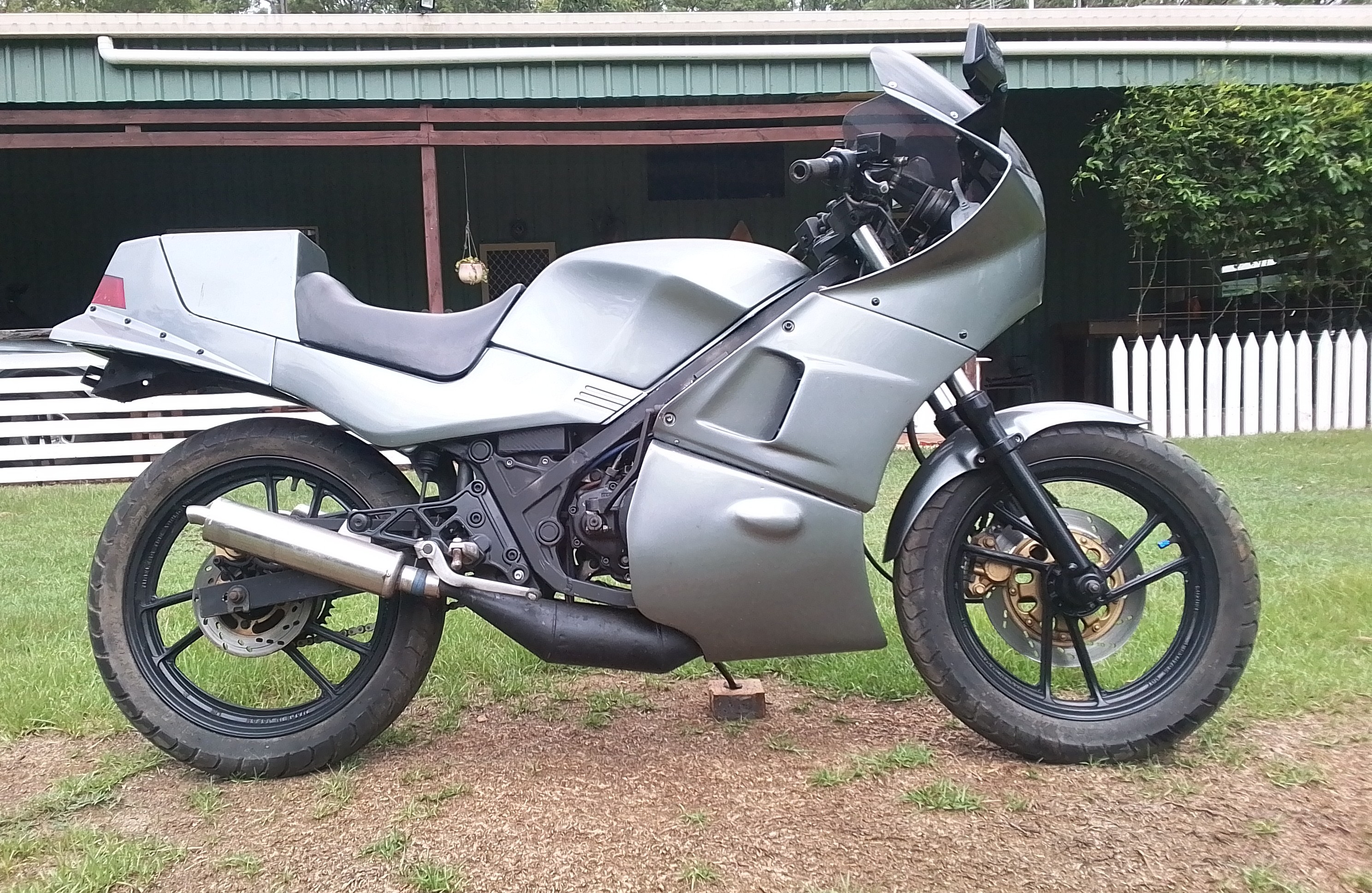 1983 SUZUKI RG 250 ROAD