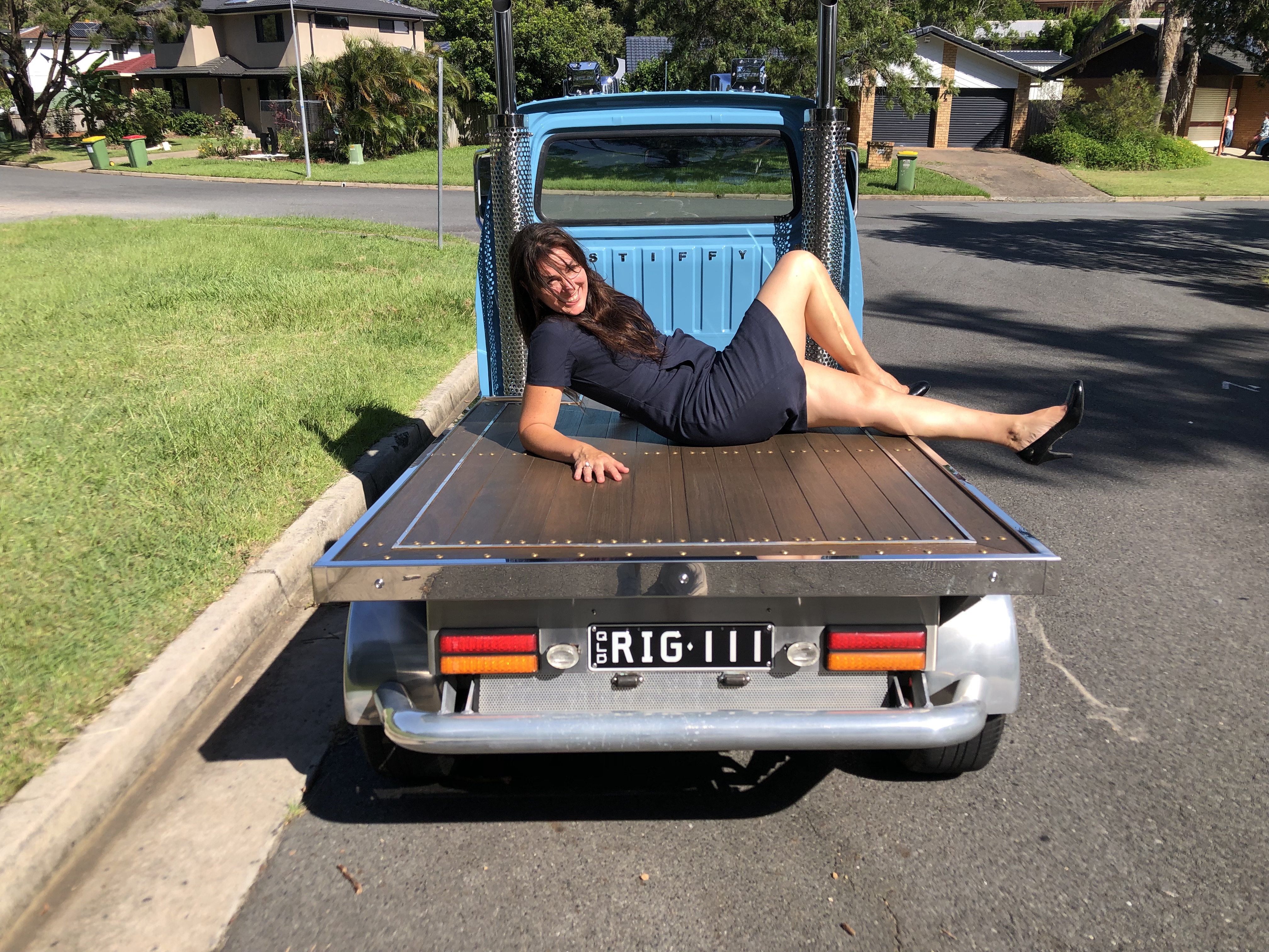 1986 ICV CUSTOM MINI TRAY TRUCK