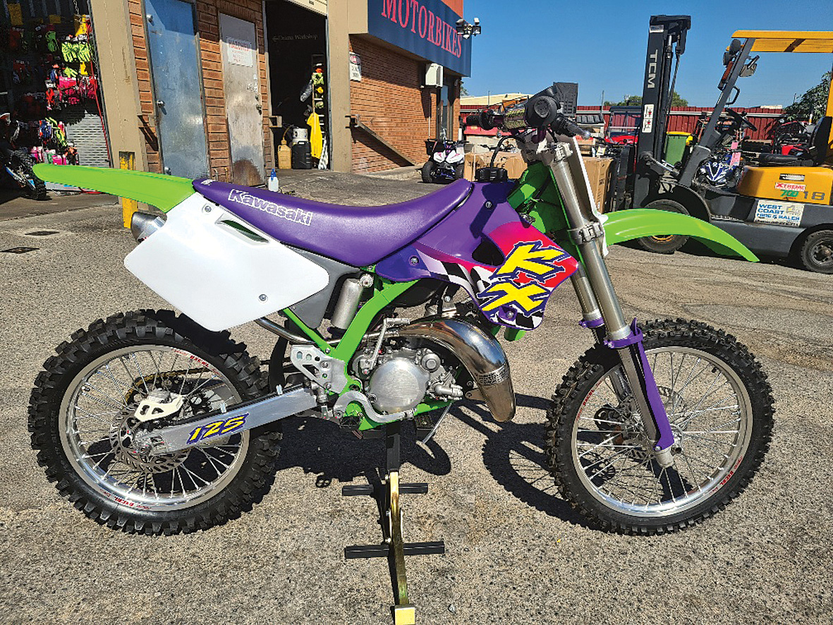 1996 KAWASAKI KX125 MOTOCROSS