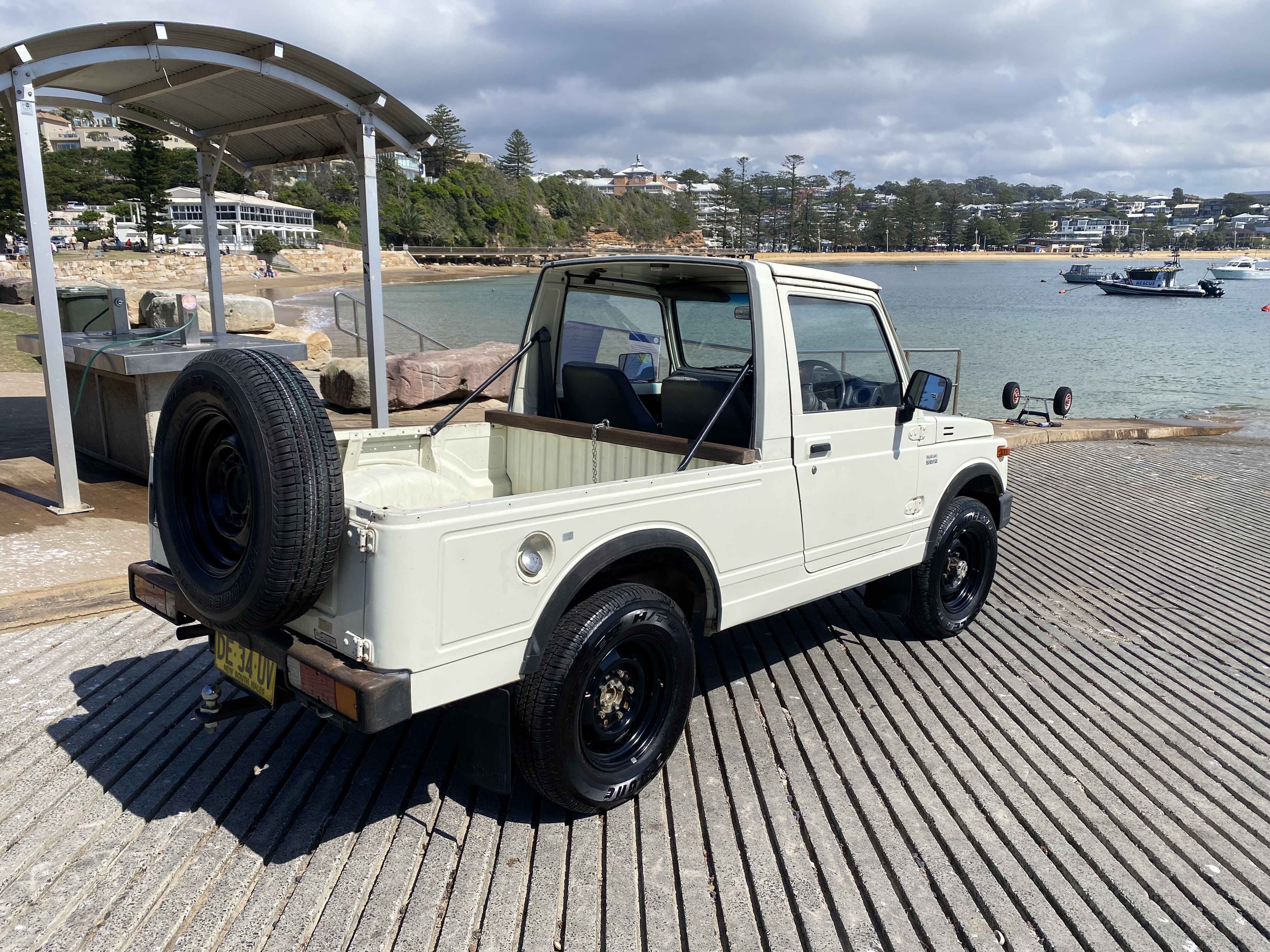 1991 SUZUKI SIERRA MARUTI LWB 4X4 MANUAL UTILITY