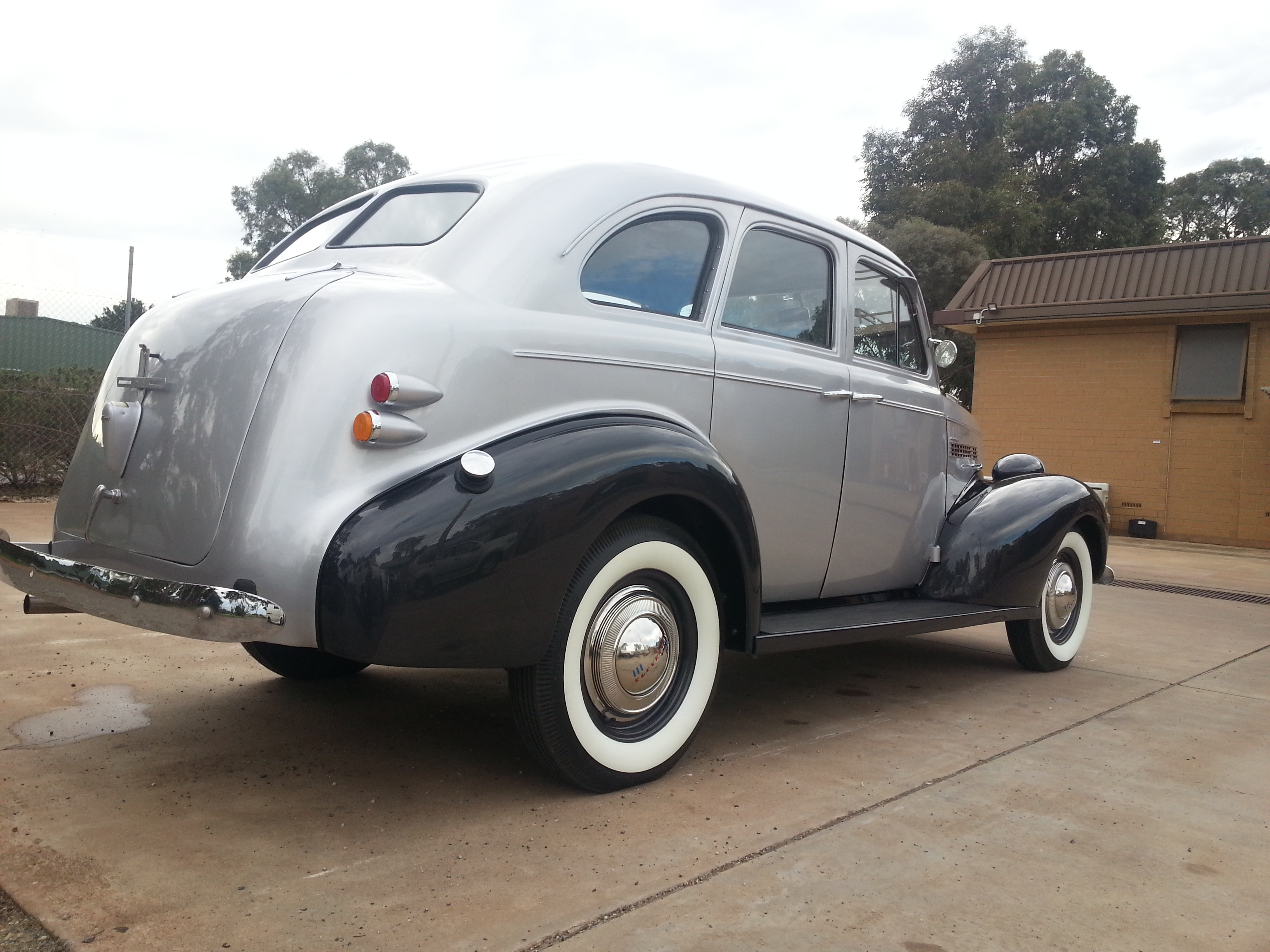 1939 CHEVROLET MASTER SEDAN