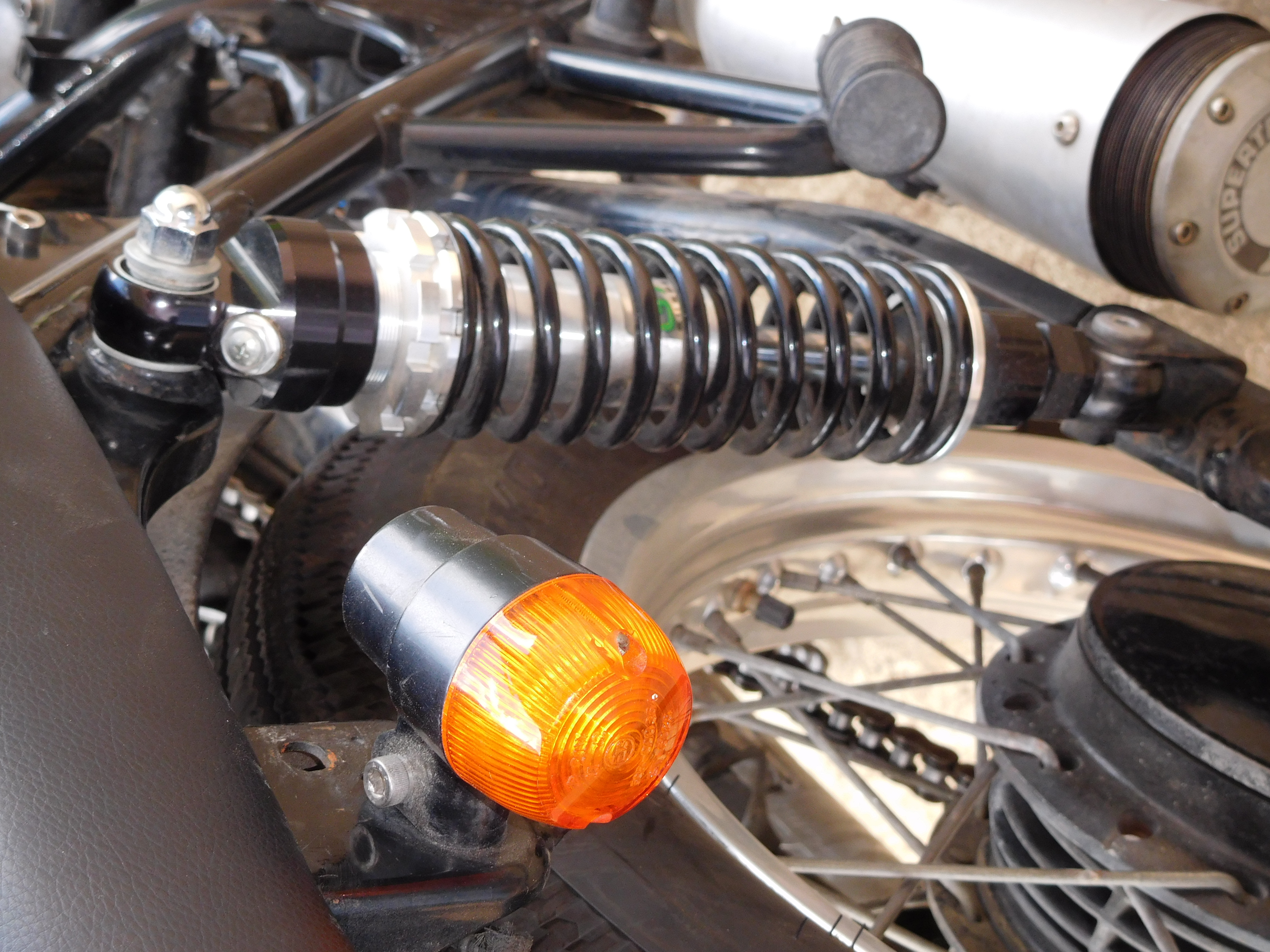 KAWASAKI W650 PARTS