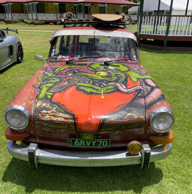 1970 VOLKSWAGEN 1600 SQUAREBACK 4 SP MANUAL 2D WAGON