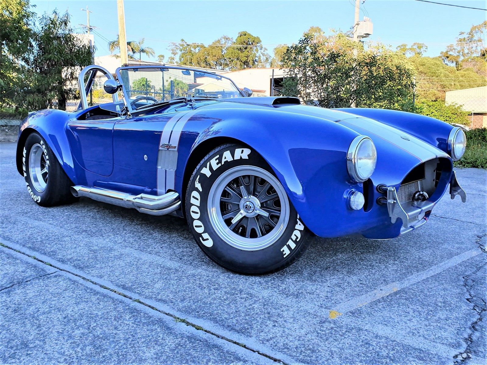 1965 AC COBRA ROADSTER REPLICA