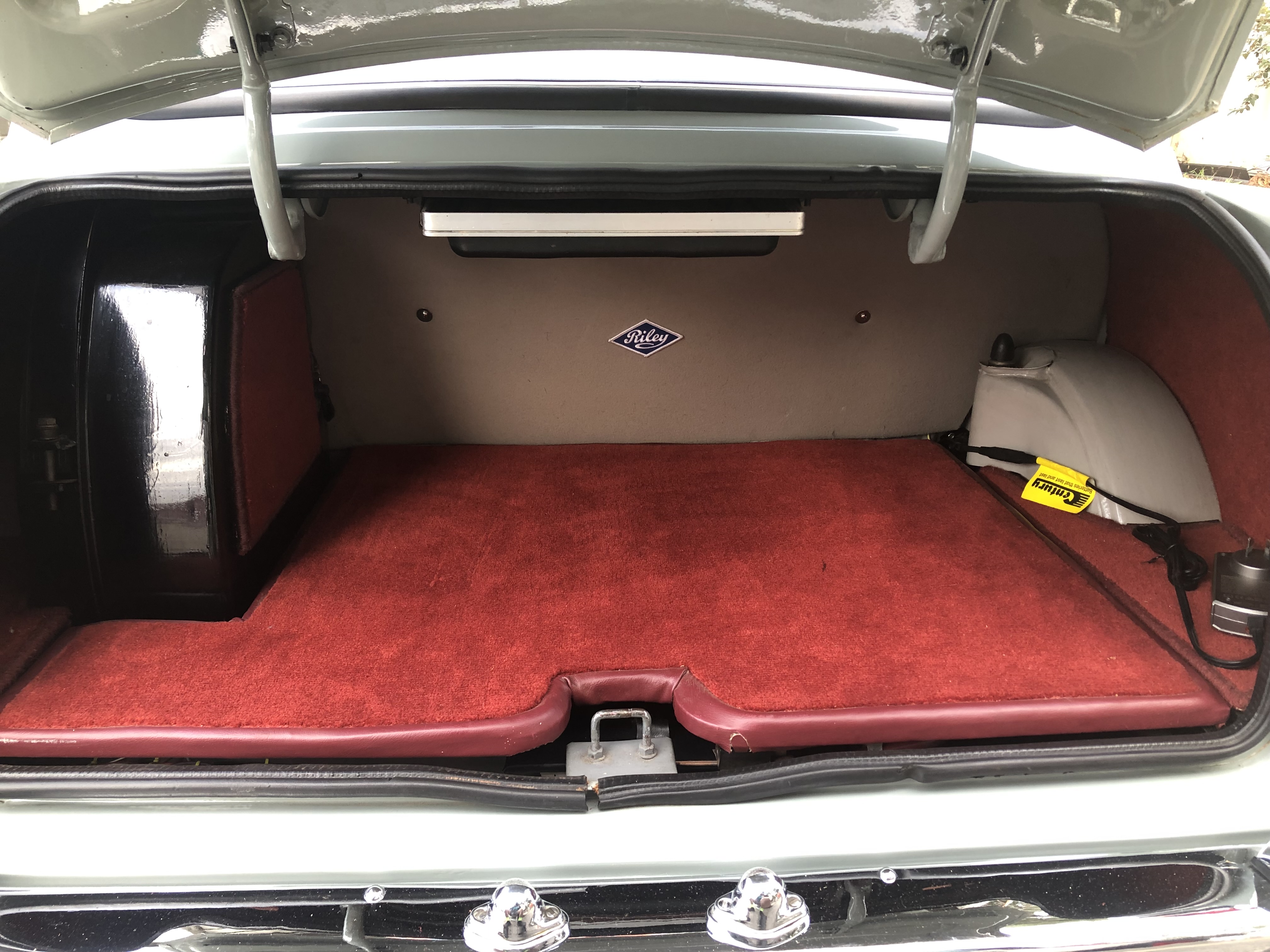 1964 MORRIS ELF Mk.2 2D SEDAN