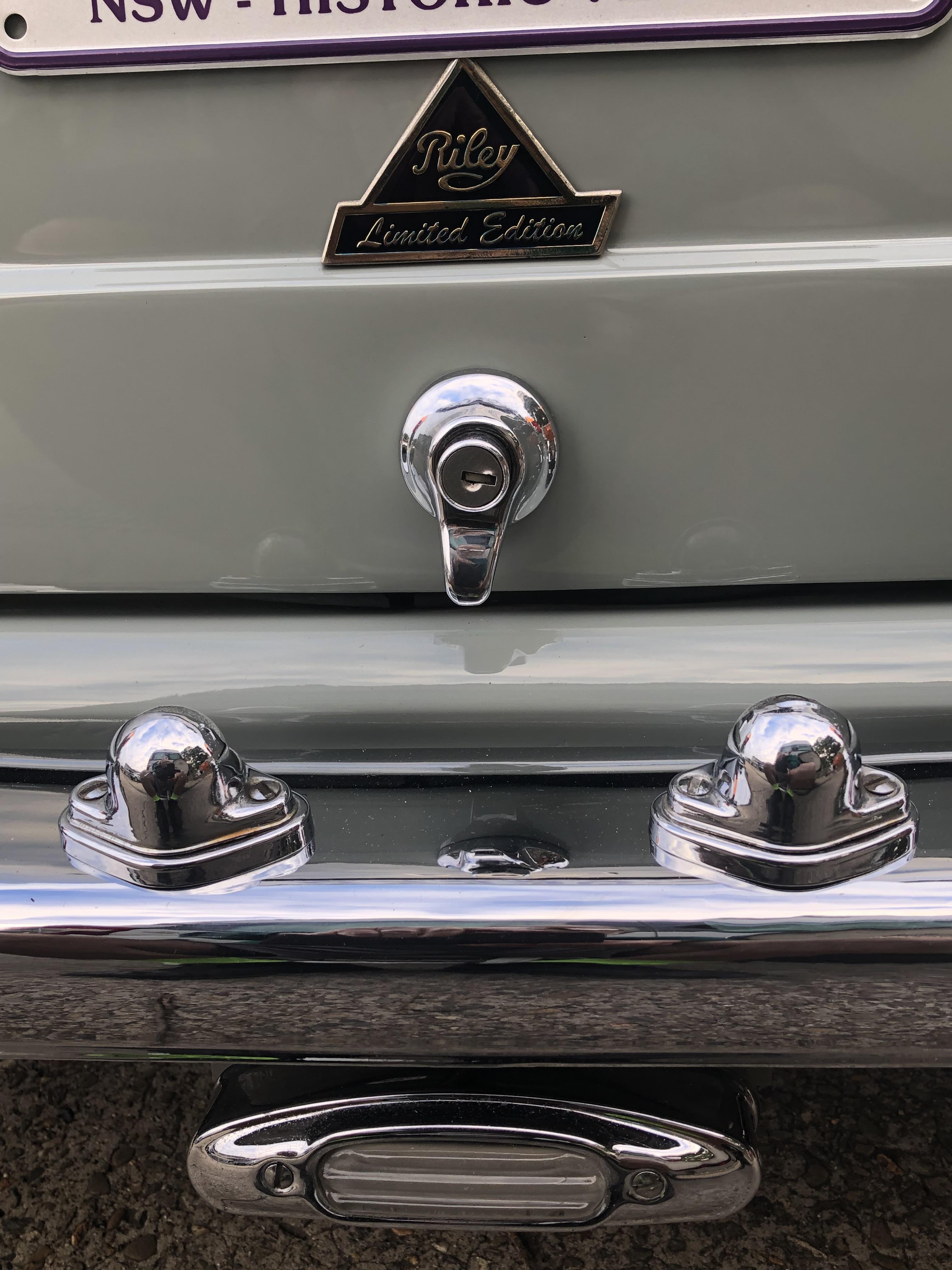 1964 MORRIS ELF Mk.2 2D SEDAN