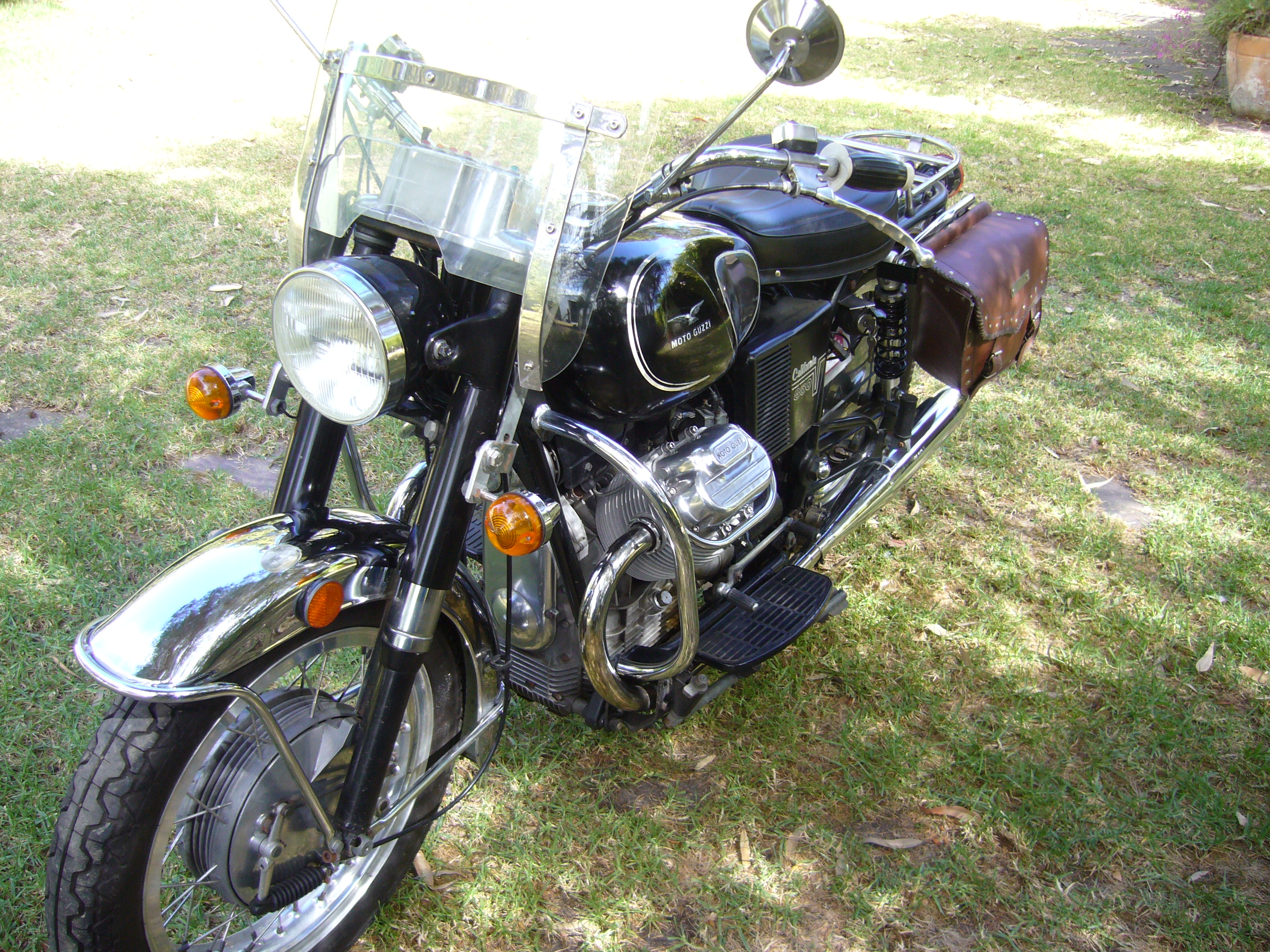 1973 MOTO GUZZI CALIFORNIA 850 POLICE CIVILIAN 