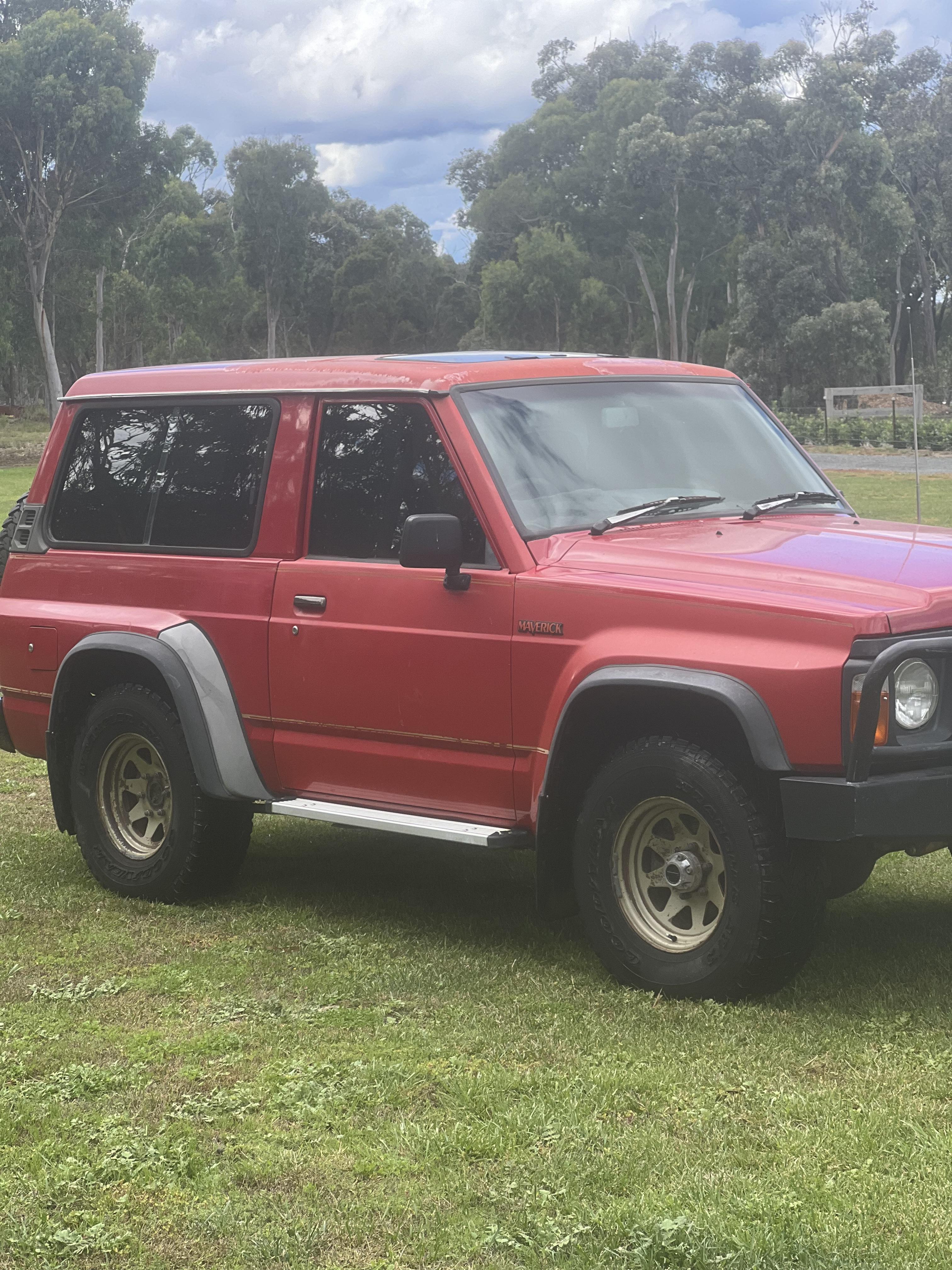 1990 FORD MAVERICK XLT (4x4) 5 SP MANUAL 4x4 2D HARDTOP