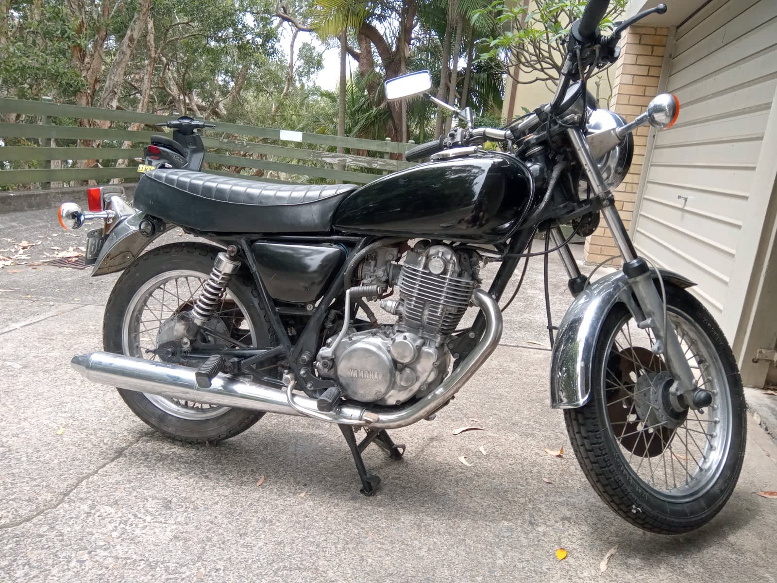1982 YAMAHA SR500 ROAD