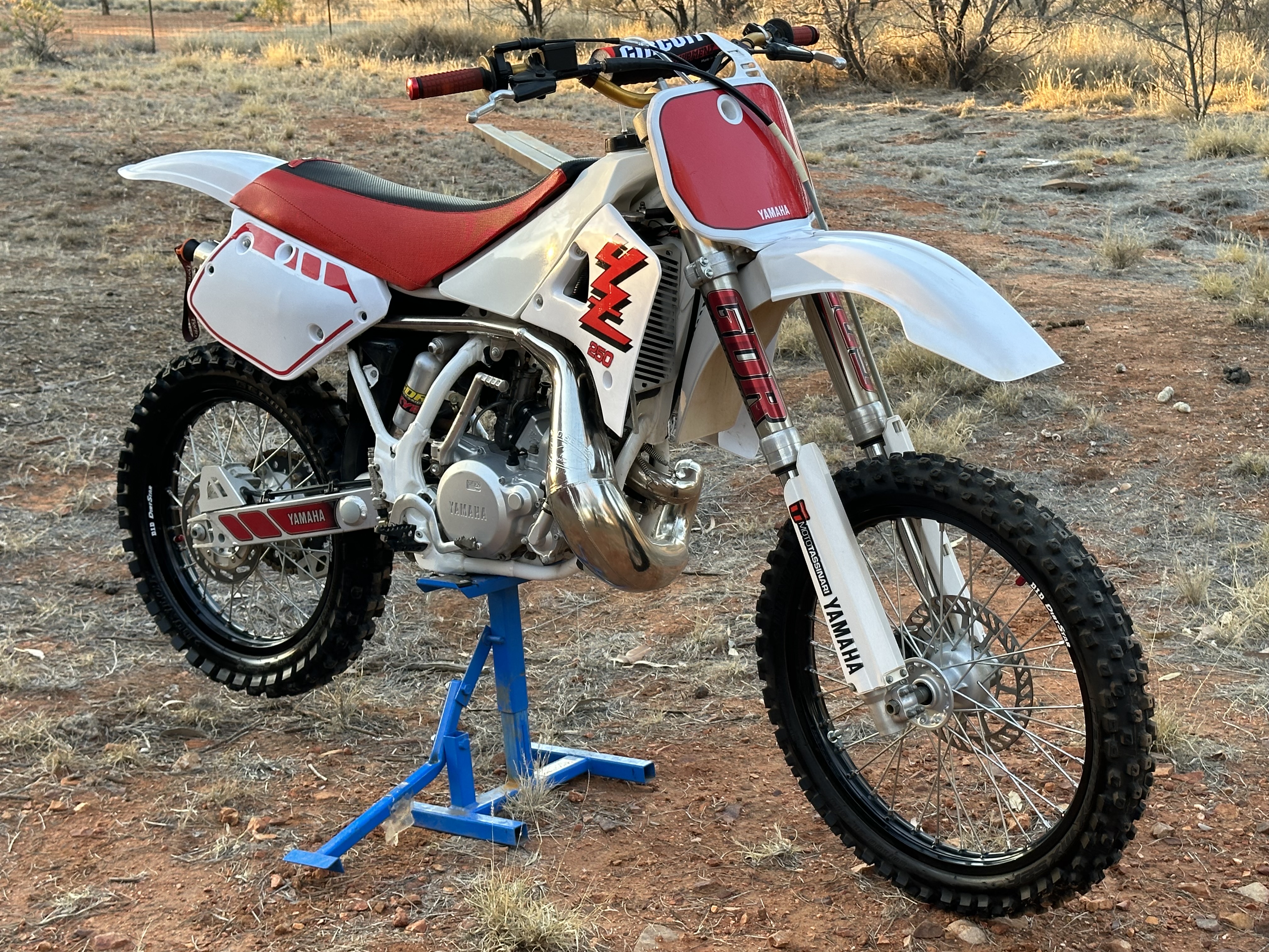 1989 YAMAHA YZ250 MOTOCROSS