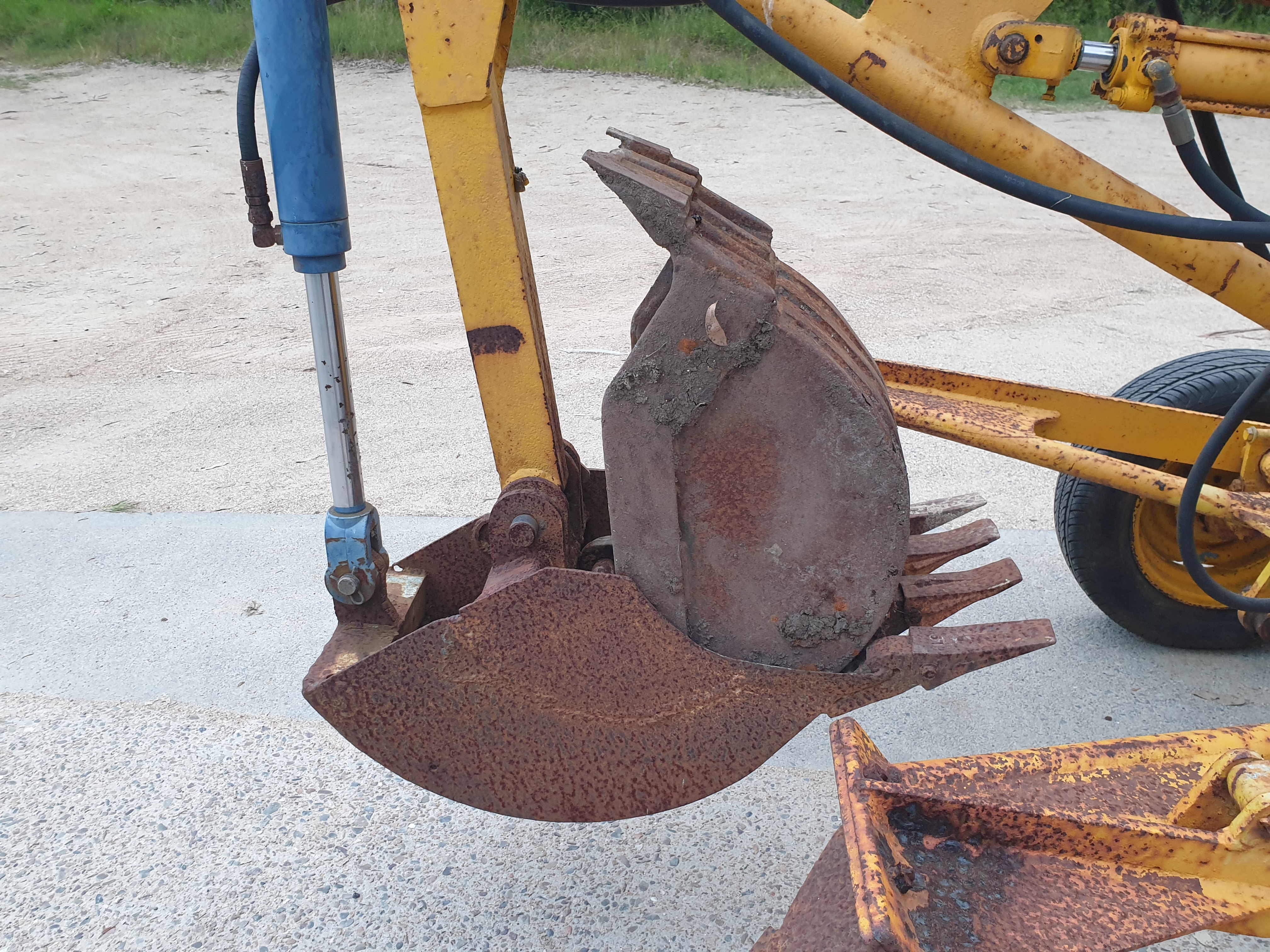1960S CRANVEL LITTLE DIGGER BACK HOE