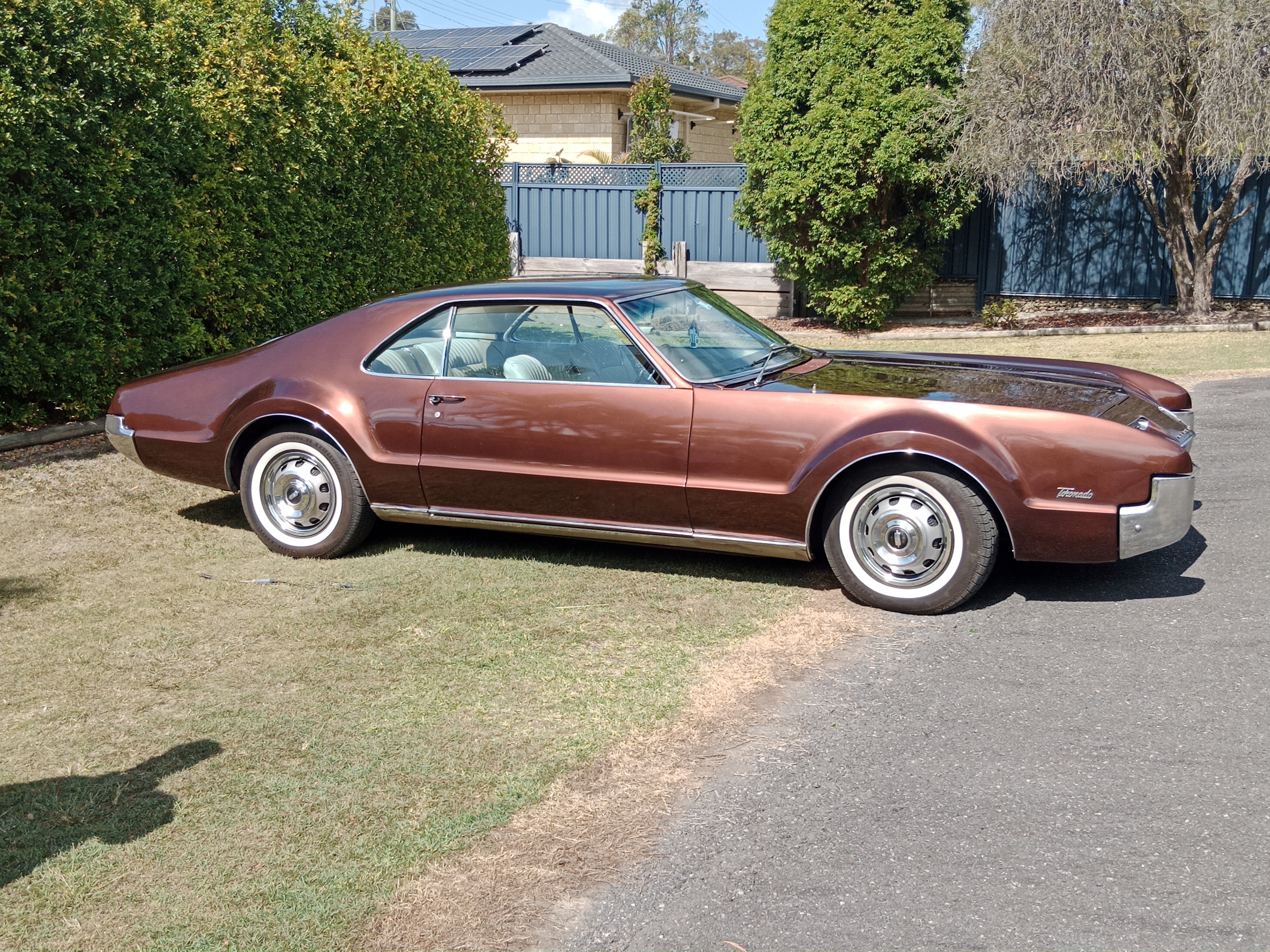 1966 OLDSMOBILE TORONADO COUPE