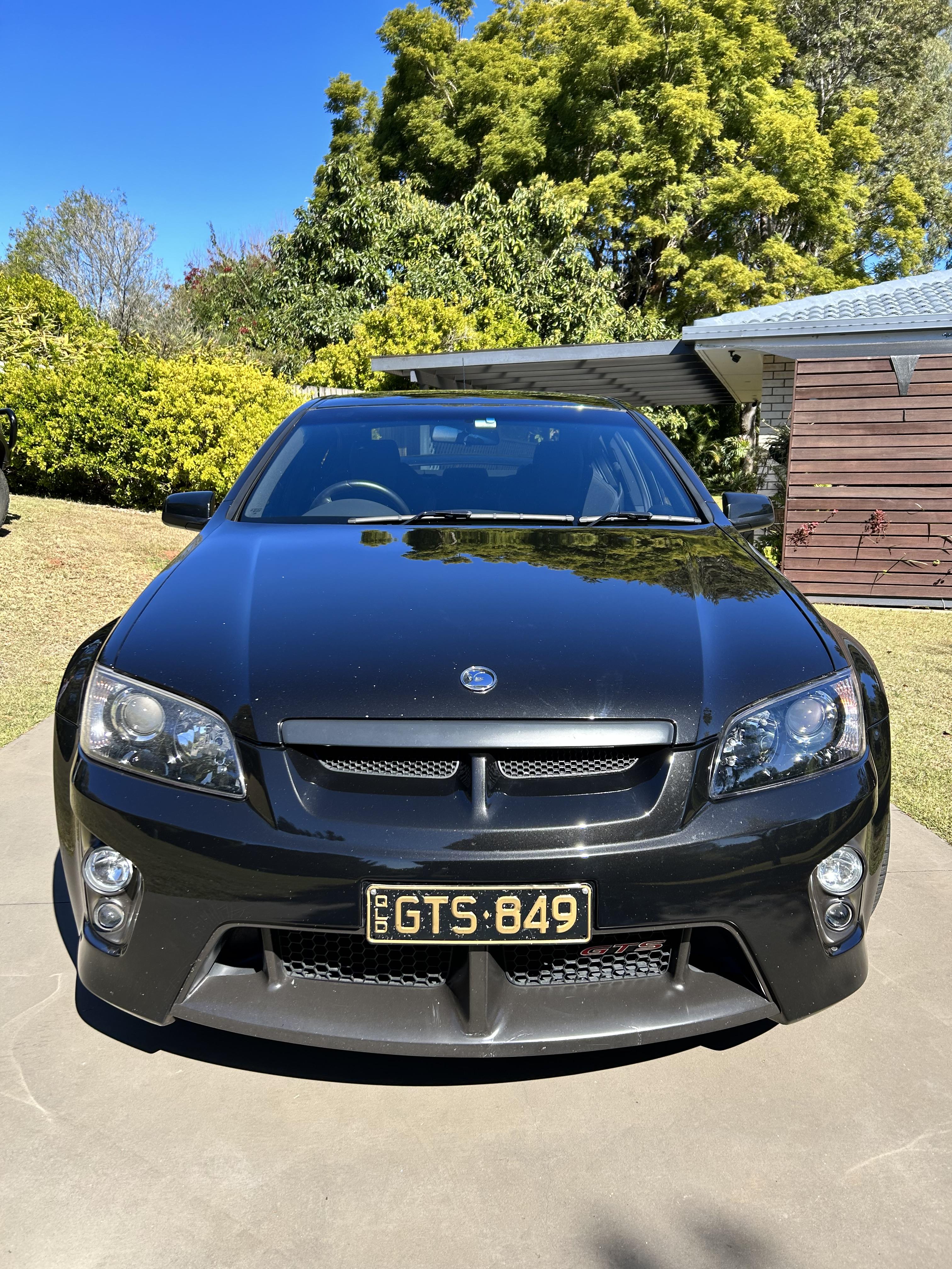 2009 HSV GTS E2 SERIES 6 SP MANUAL 4D SEDAN