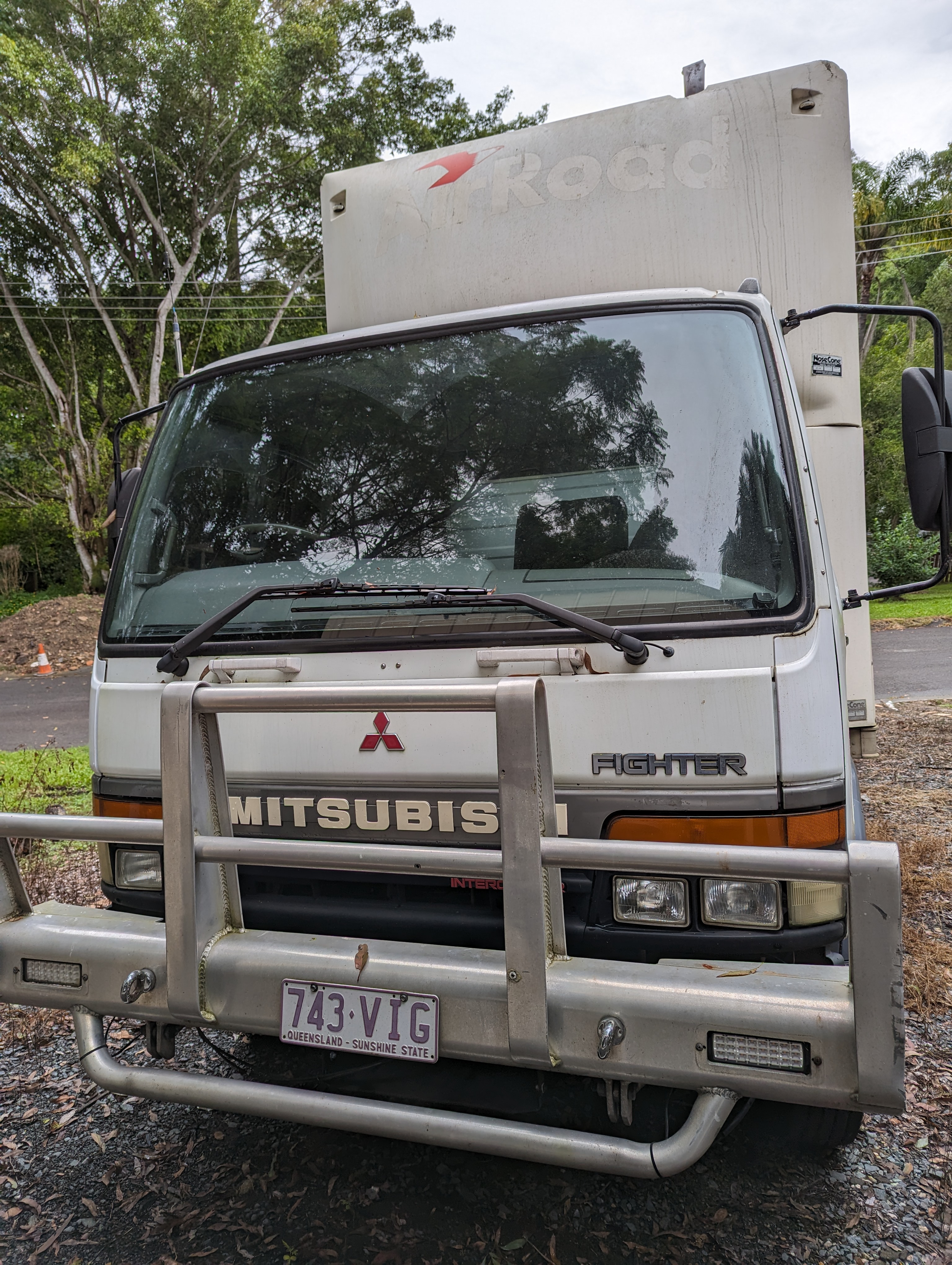2000 MITSUBISHI FIGHTER FK617 PANTECH