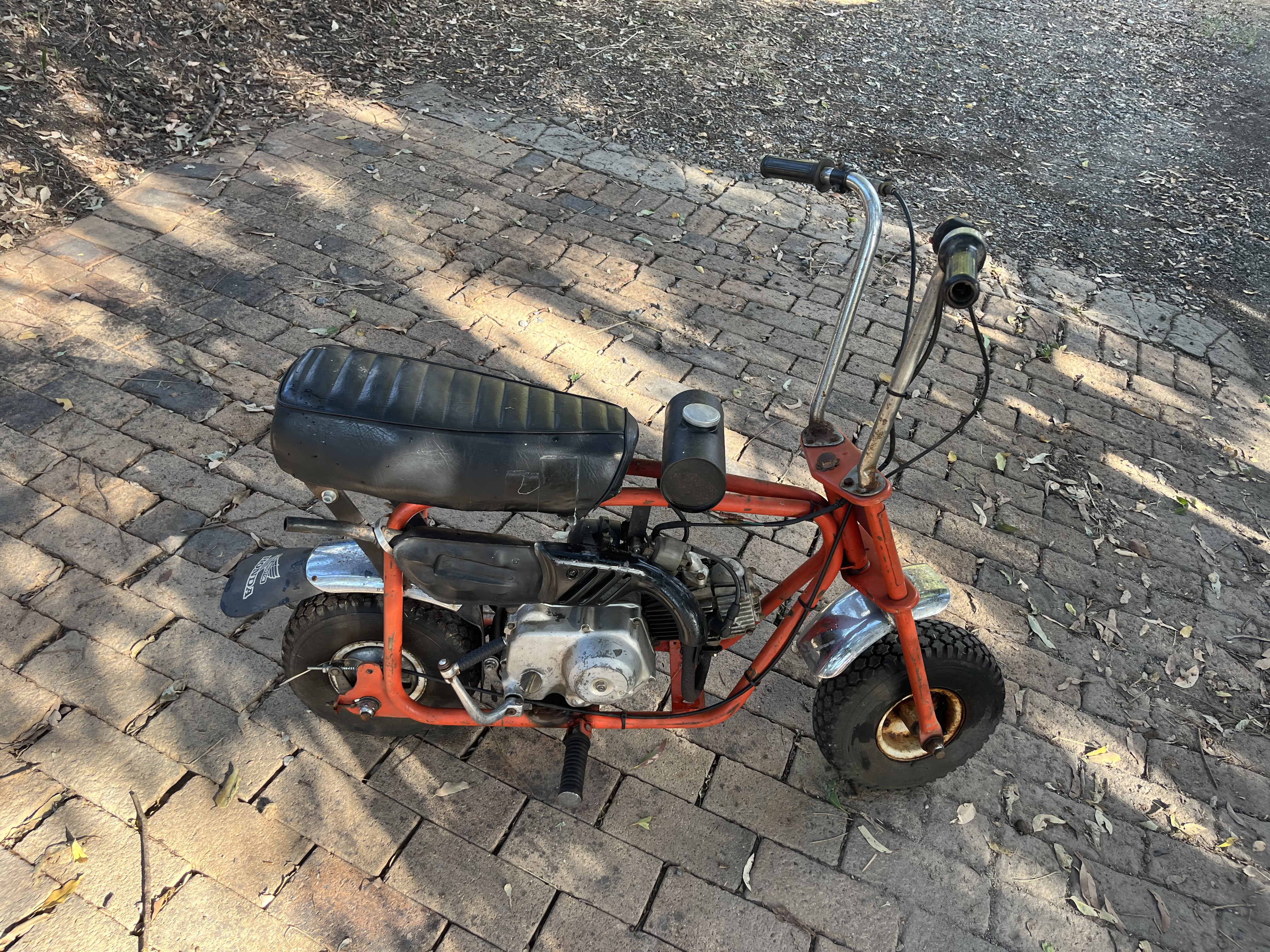 1970 VINTAGE MINI BIKE
