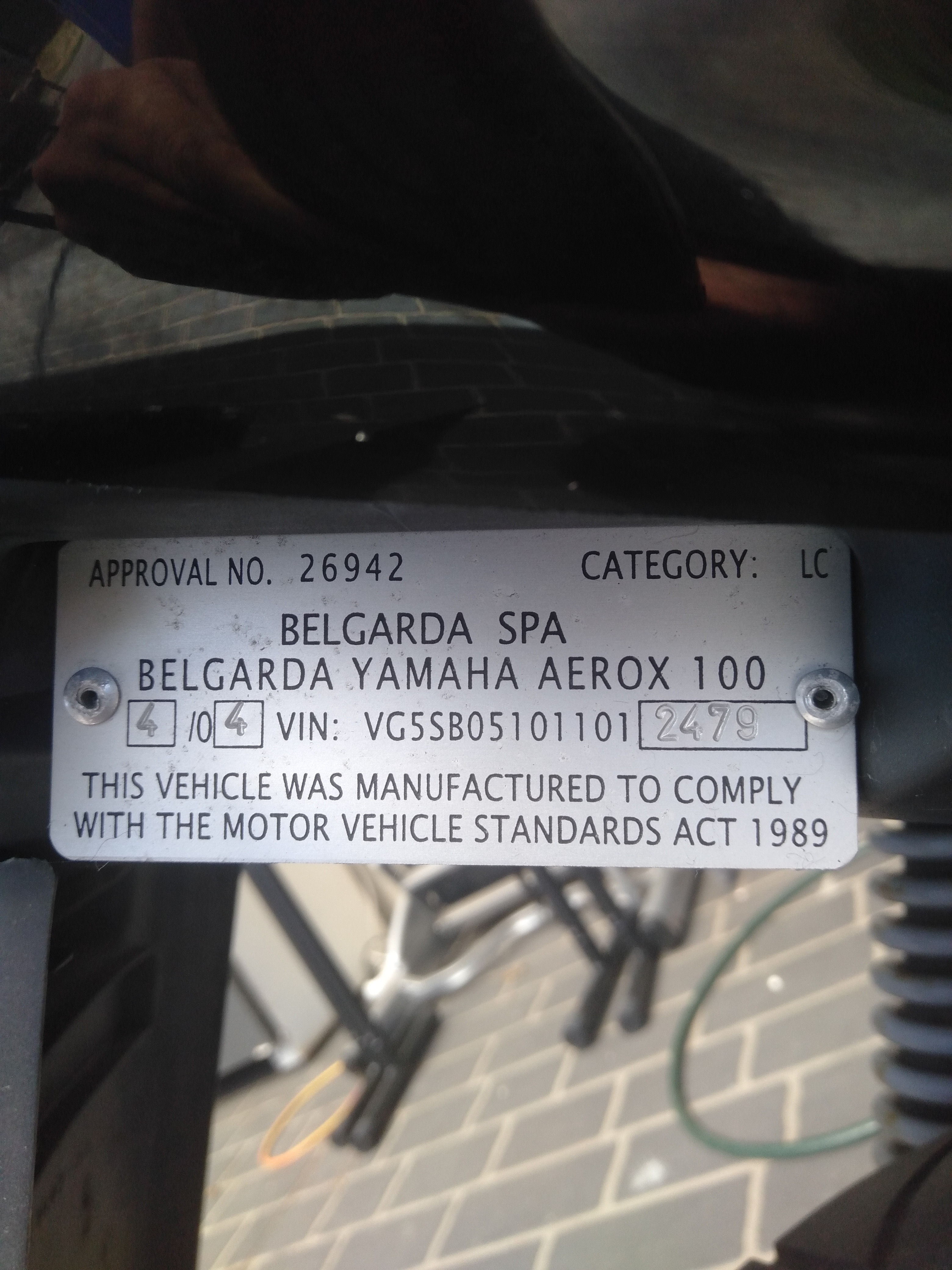 2004 YAMAHA AEROX 100 - YQ100 SCOOTER 