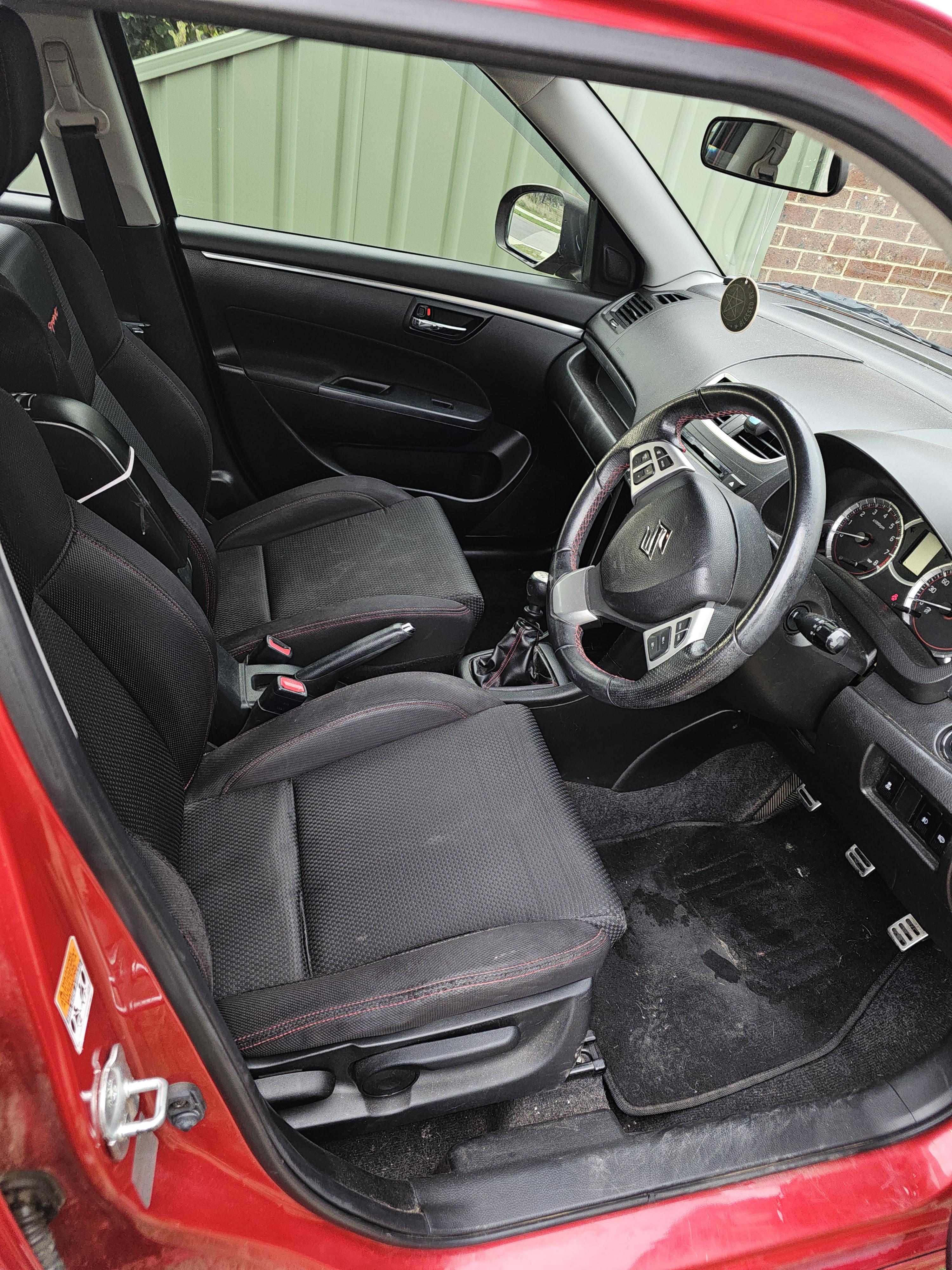 2012 SUZUKI SWIFT FZ SPORT 6 SP MANUAL 5D HATCHBACK