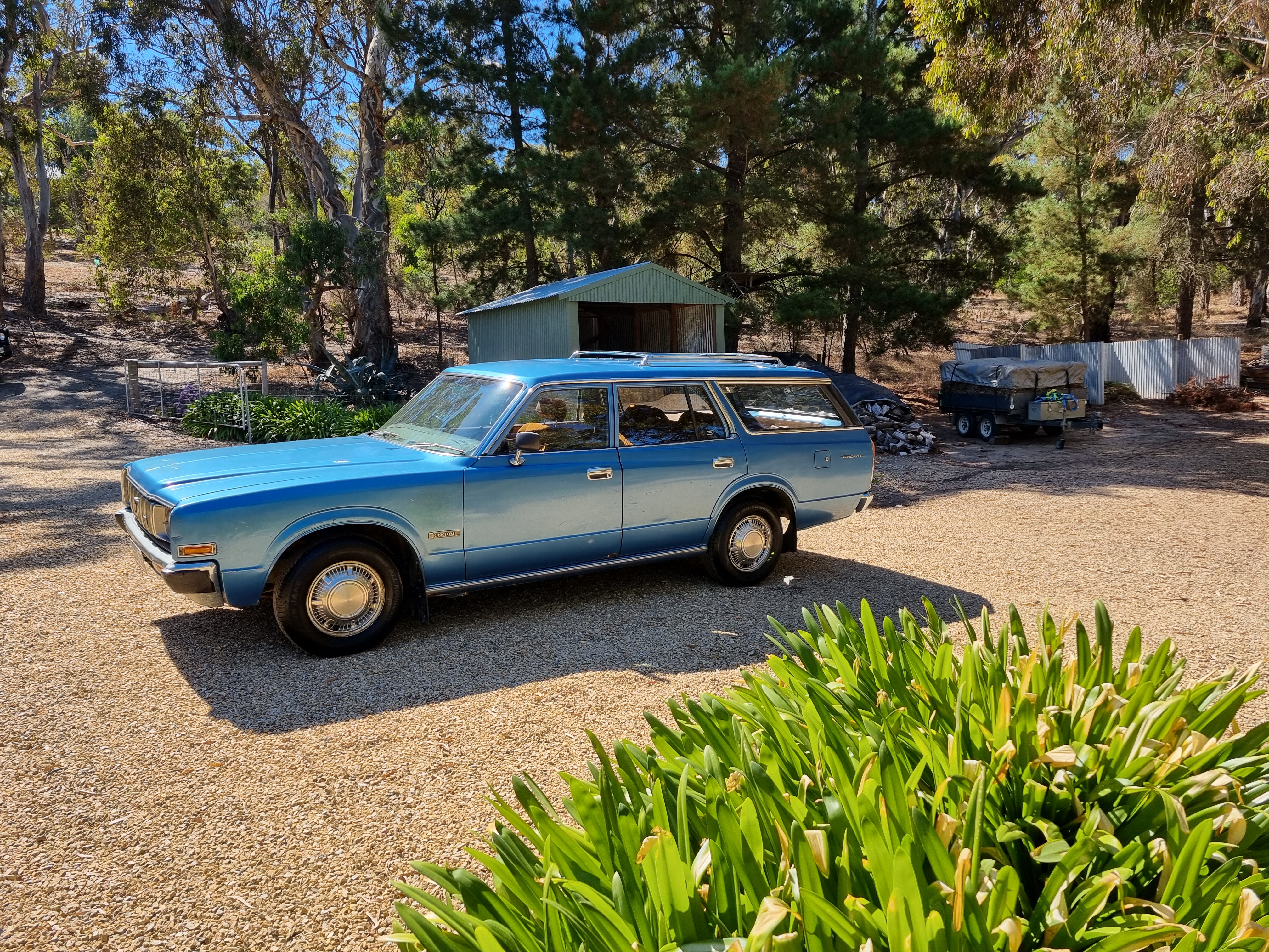 1976 TOYOTA CROWN WAGON