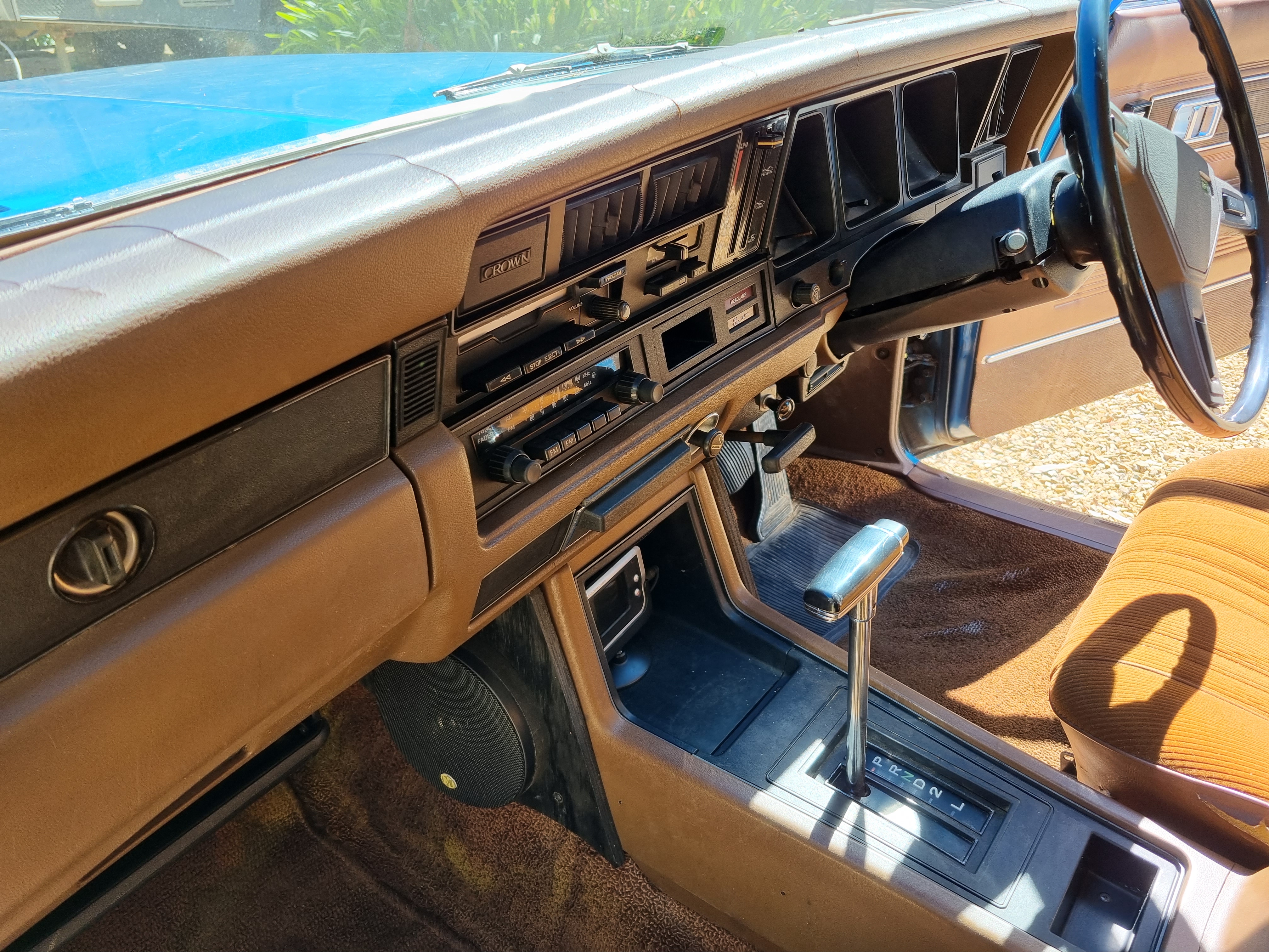 1976 TOYOTA CROWN WAGON