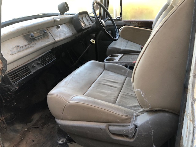1968 DODGE AT4 114 EX AMBULANCE 