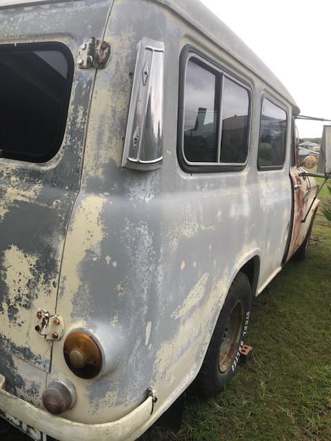 1968 DODGE AT4 114 EX AMBULANCE 