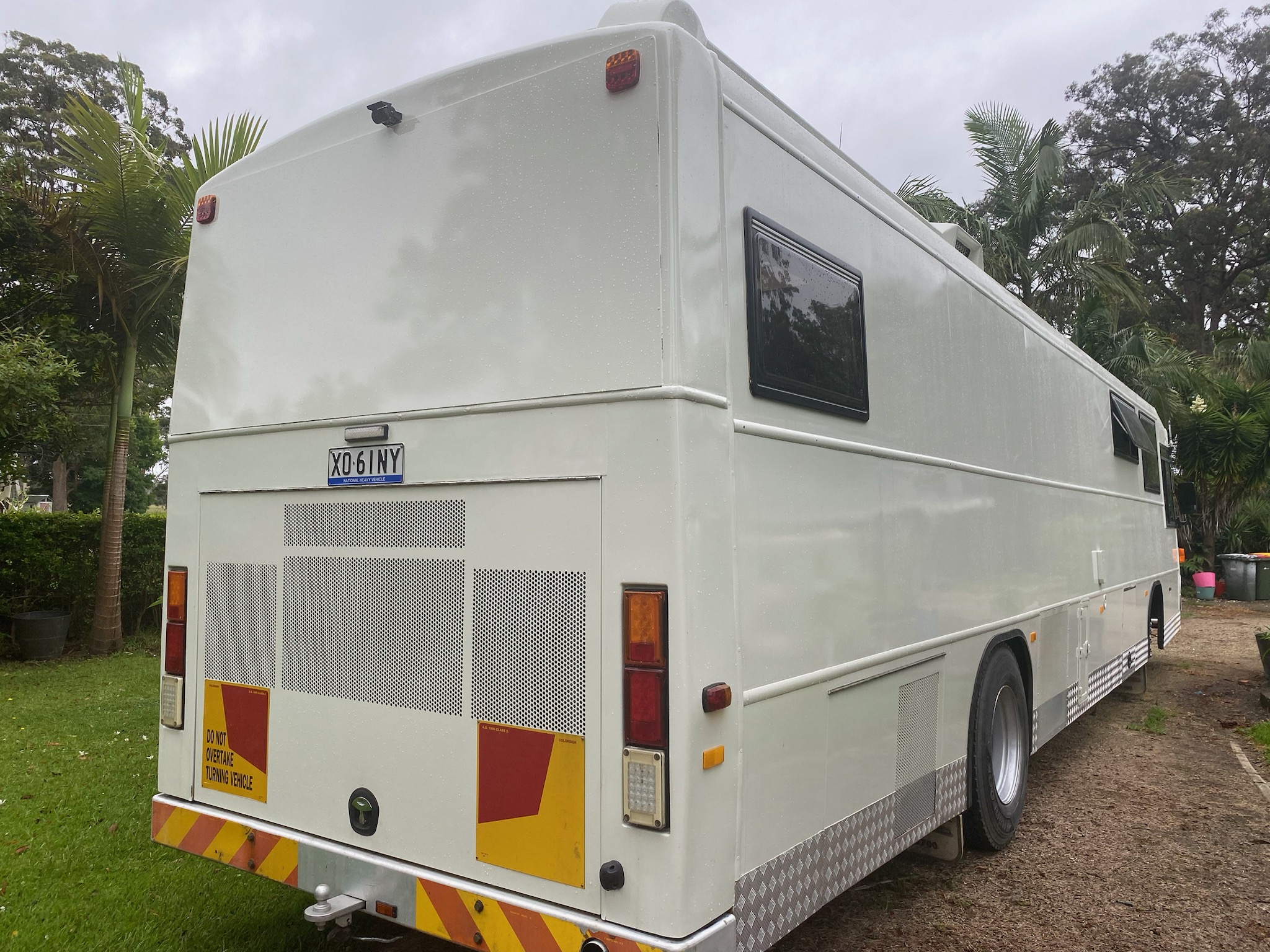 1997 HINO MOTORHOME