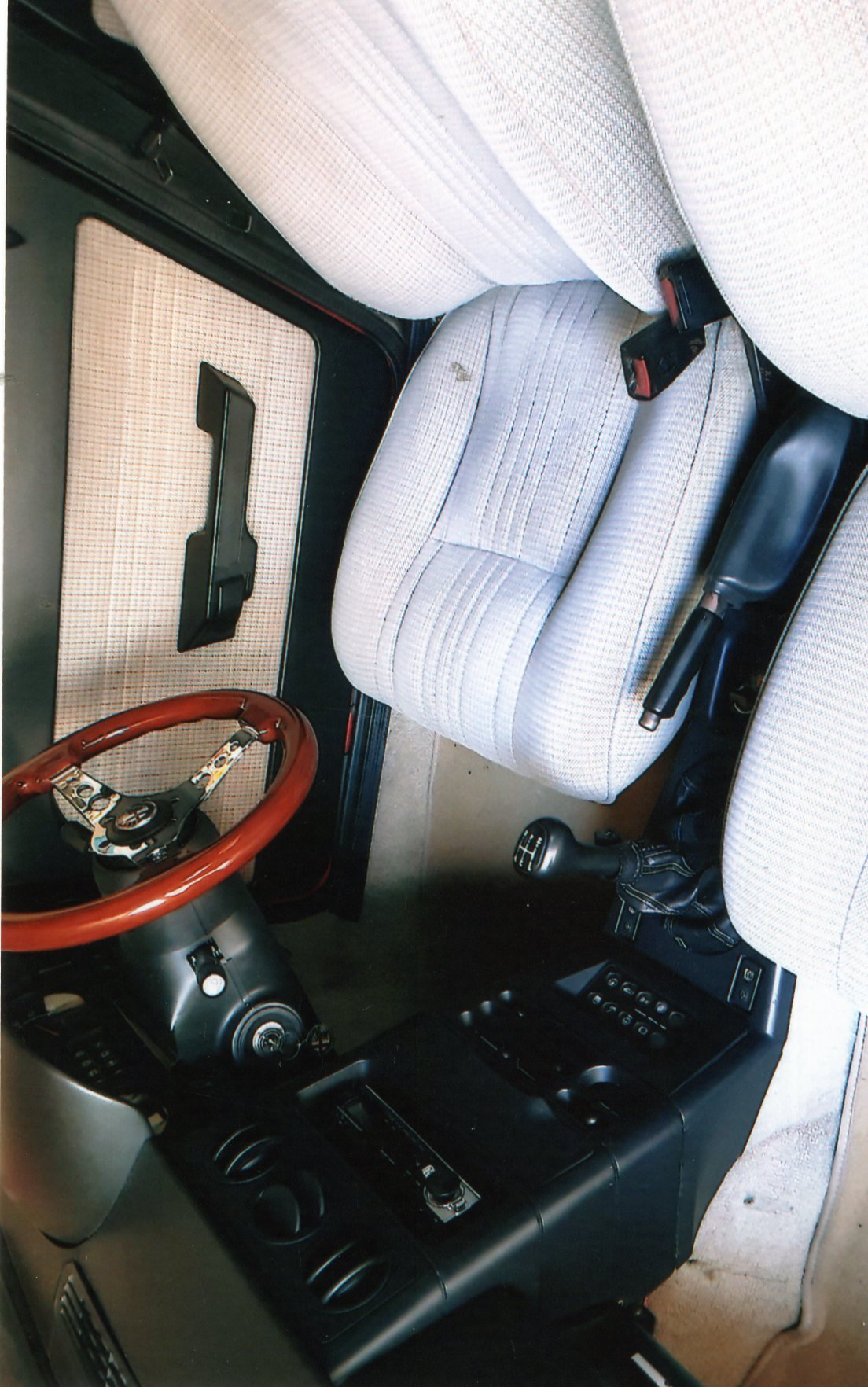 1987 ALFA ROMEO 33 SPRINT SEDAN