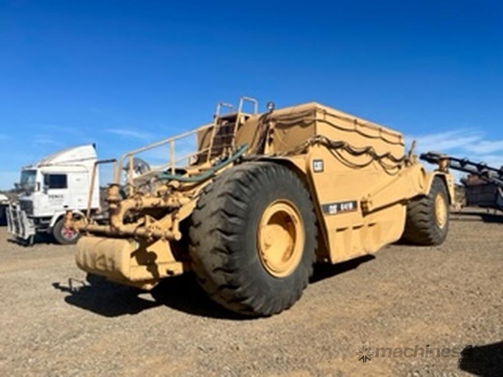 CAT 641B WATER TRUCK