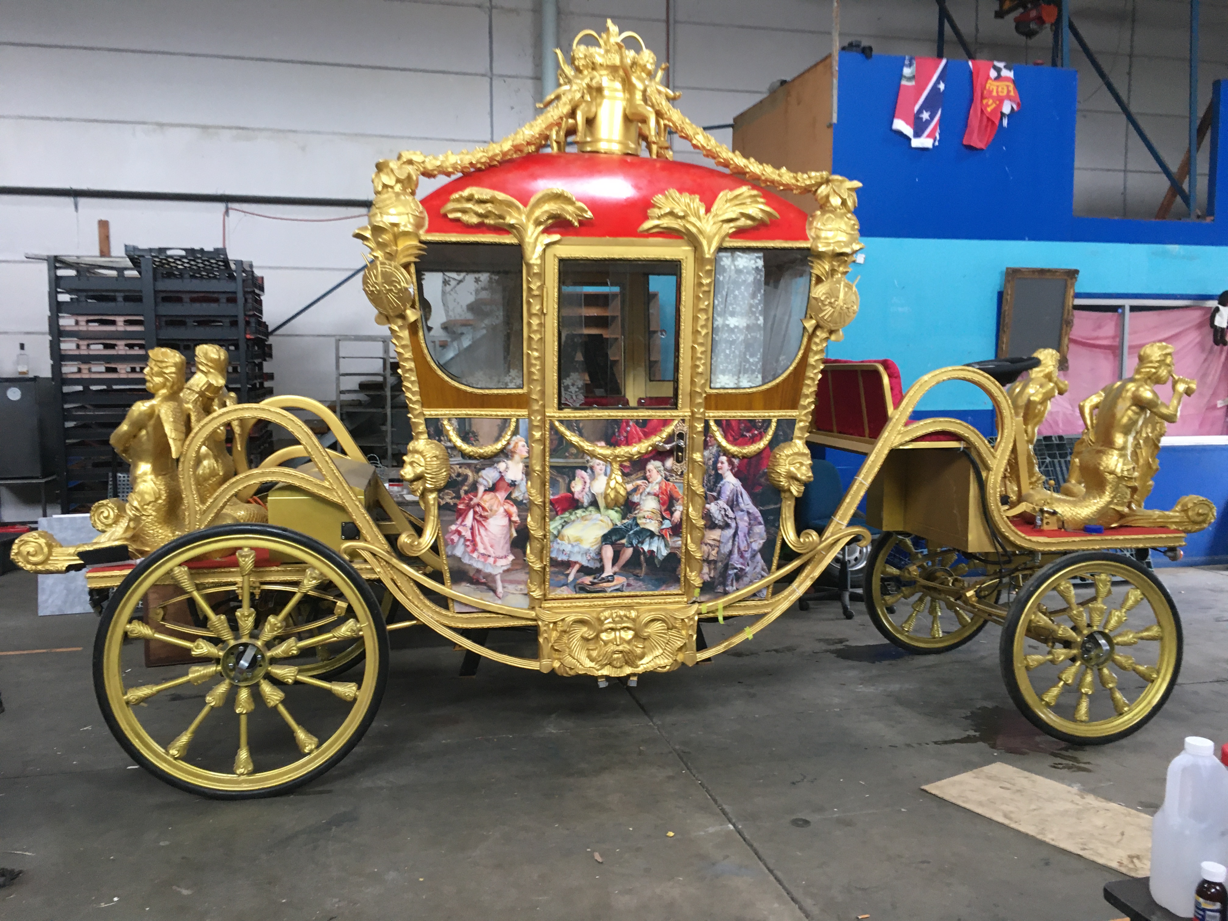 2024 ROYAL CUSTOM COACH