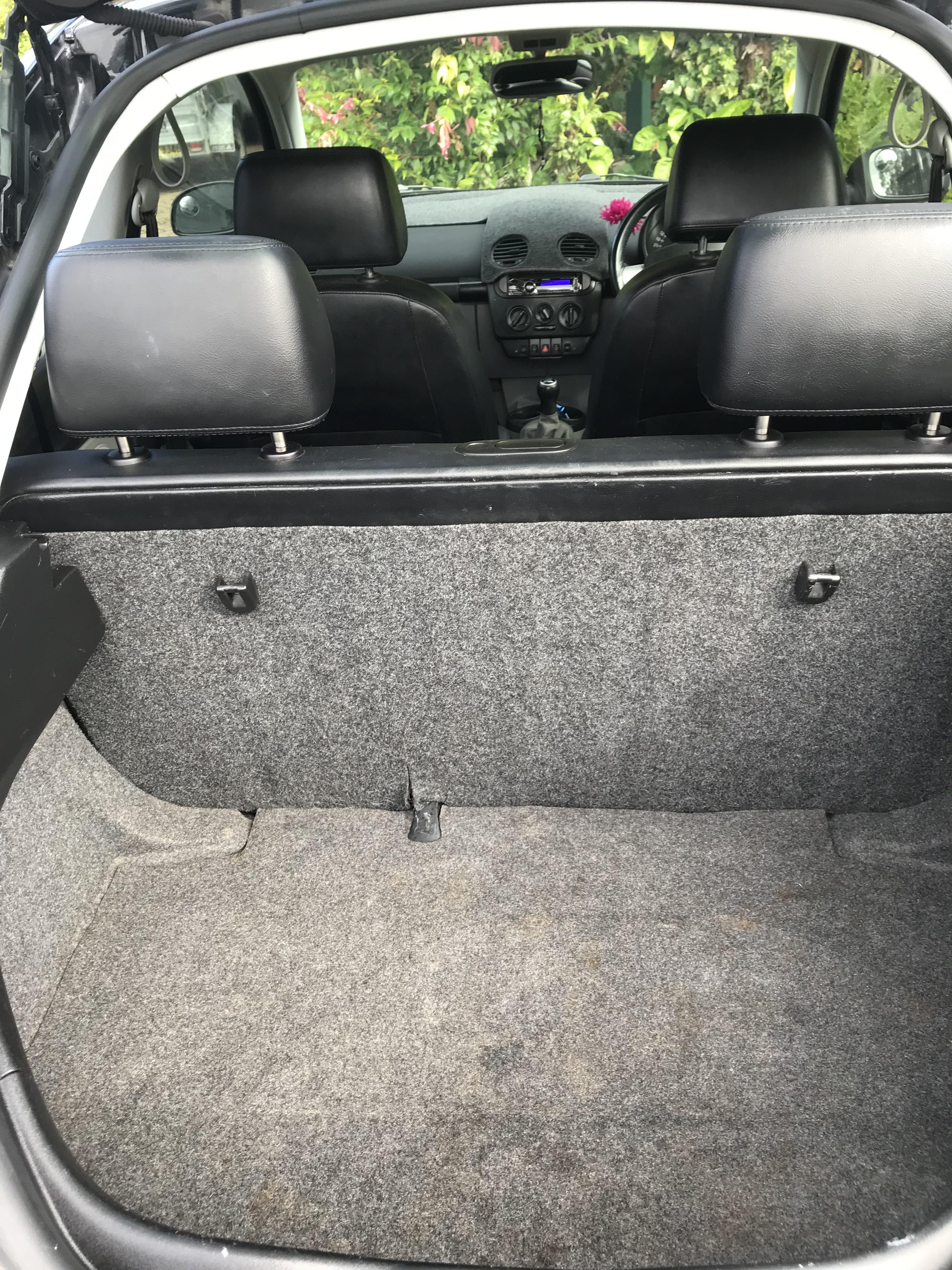 2005 VOLKSWAGEN BEETLE 9C TURBO 5 SP MANUAL 3D HATCHBACK