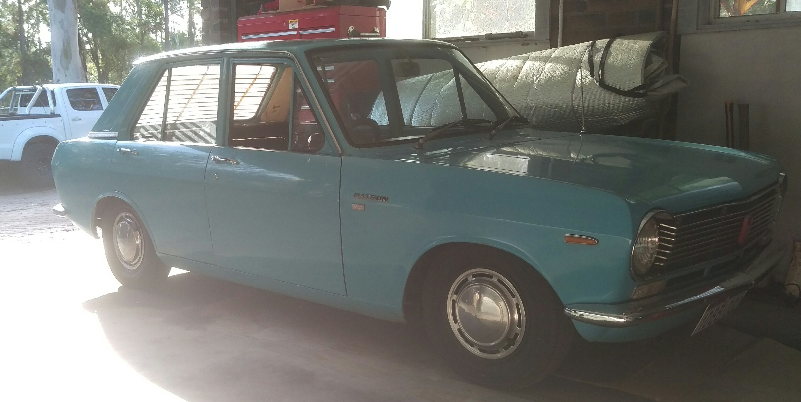 1969 DATSUN 1000 DELUXE SEDAN