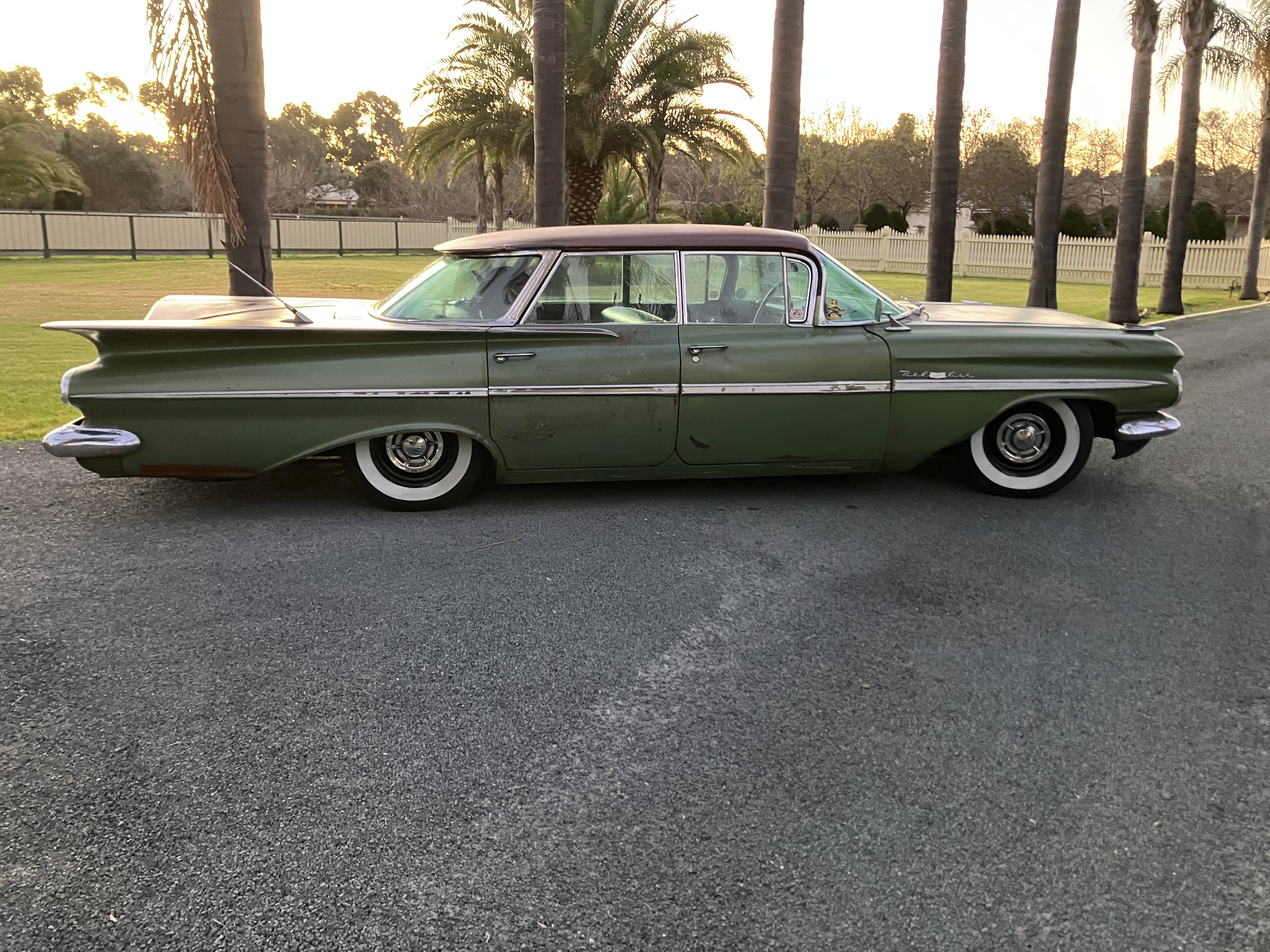 1959 CHEVROLET BEL AIR SPORT AUTOMATIC SEDAN