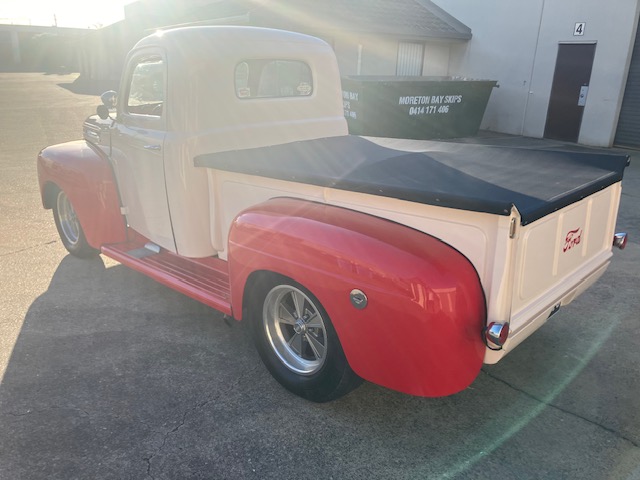 1950 FORD F-1 UTILITY 