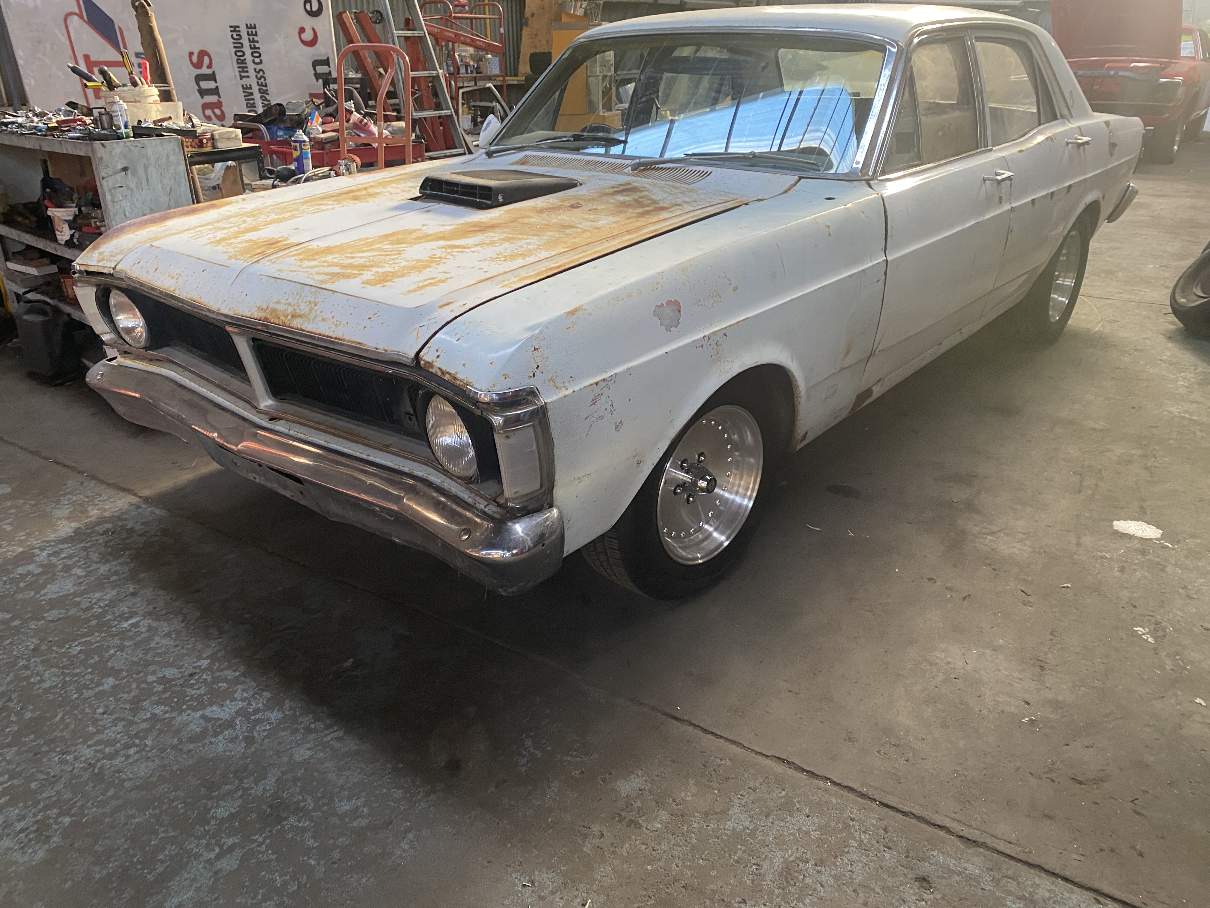 1971 FORD FAIRMONT XY 4 SP MANUAL 4D SEDAN