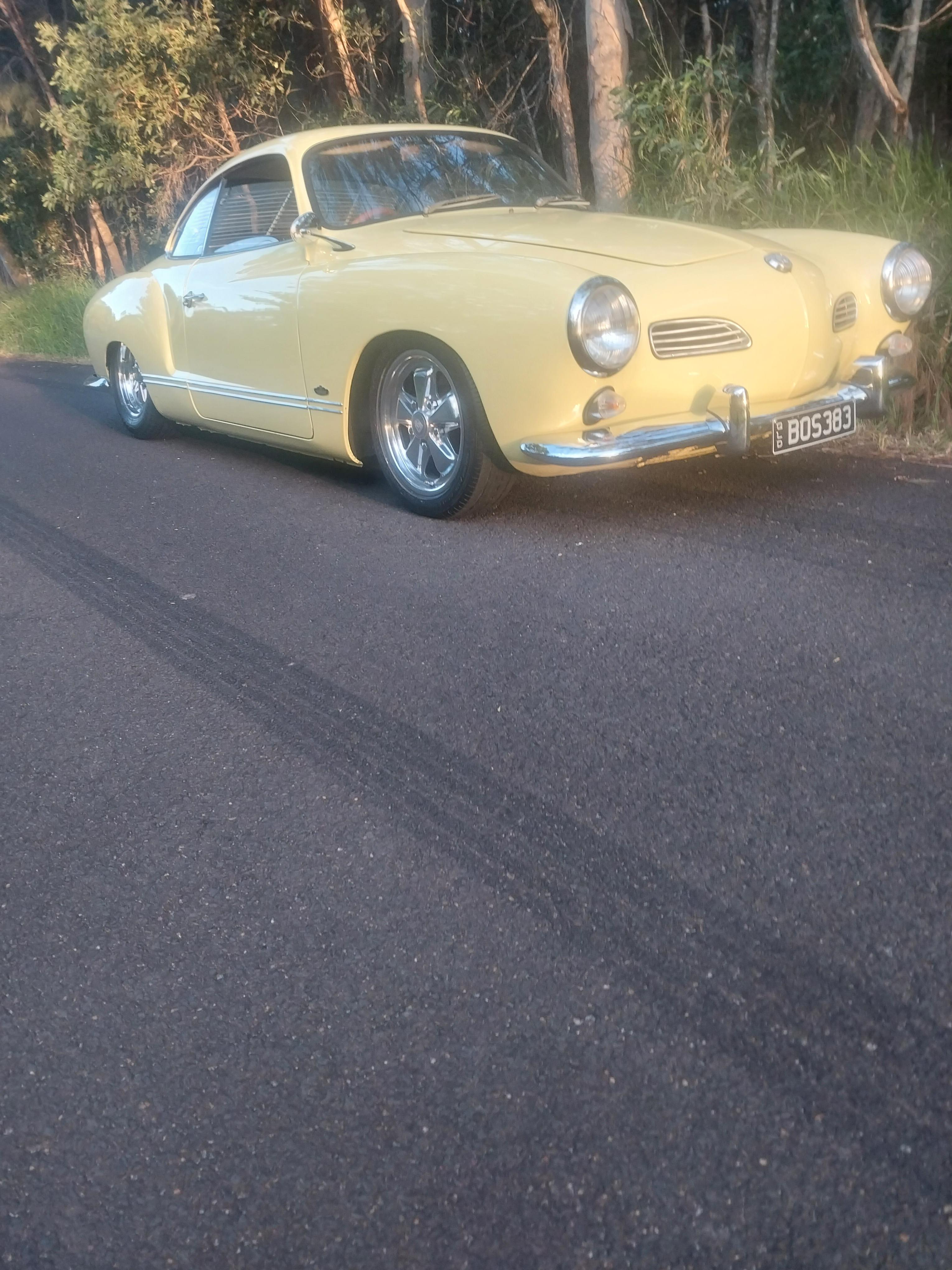 1960 VOLKSWAGEN KARMANN GHIA COUPE