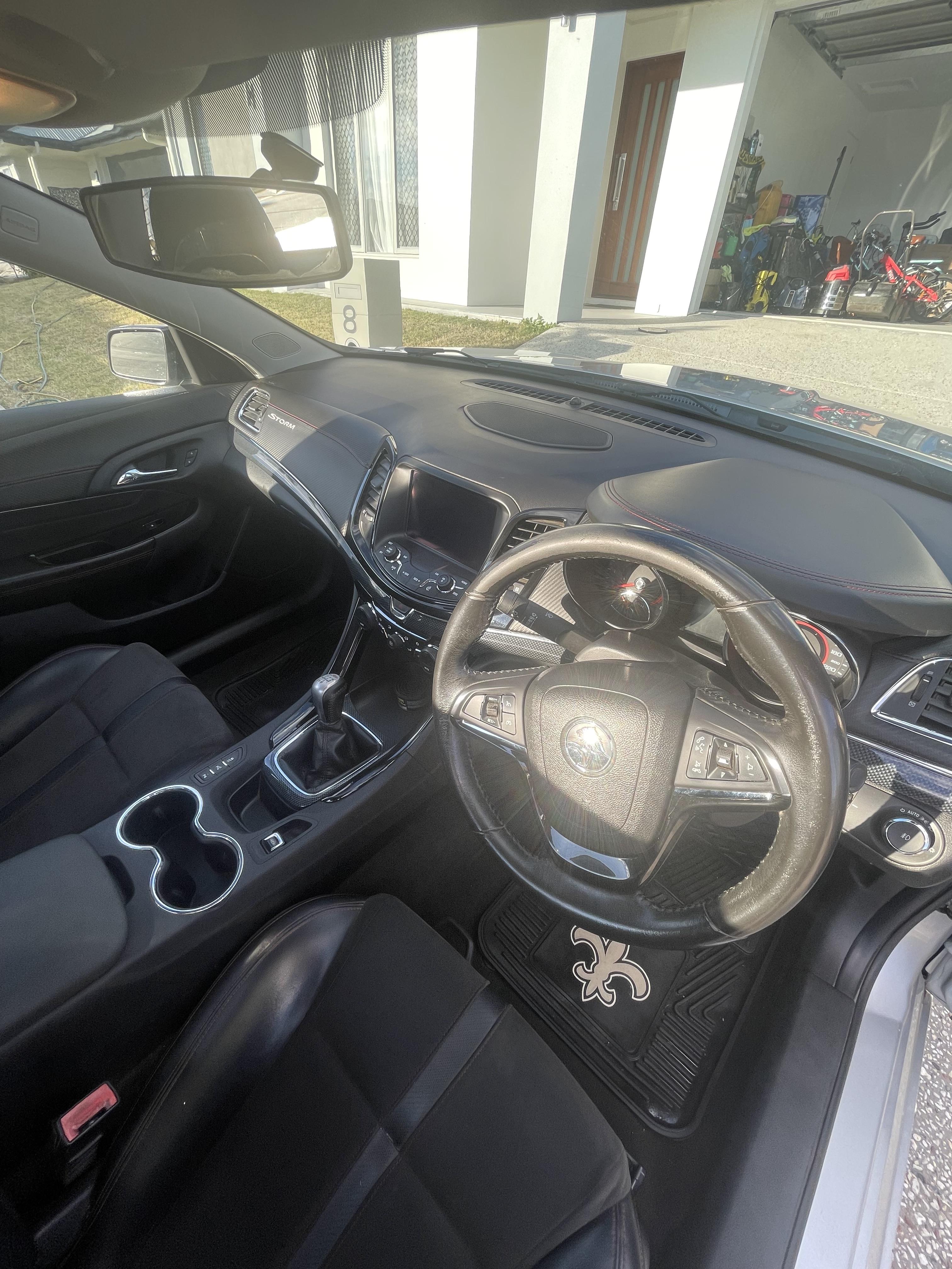 2015 HOLDEN UTE VF MY15 SS STORM 6 SP MANUAL UTILITY