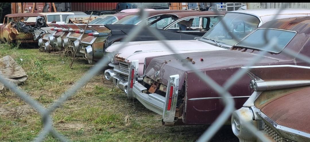 1959 CADILLAC DE VILLE SEDANS