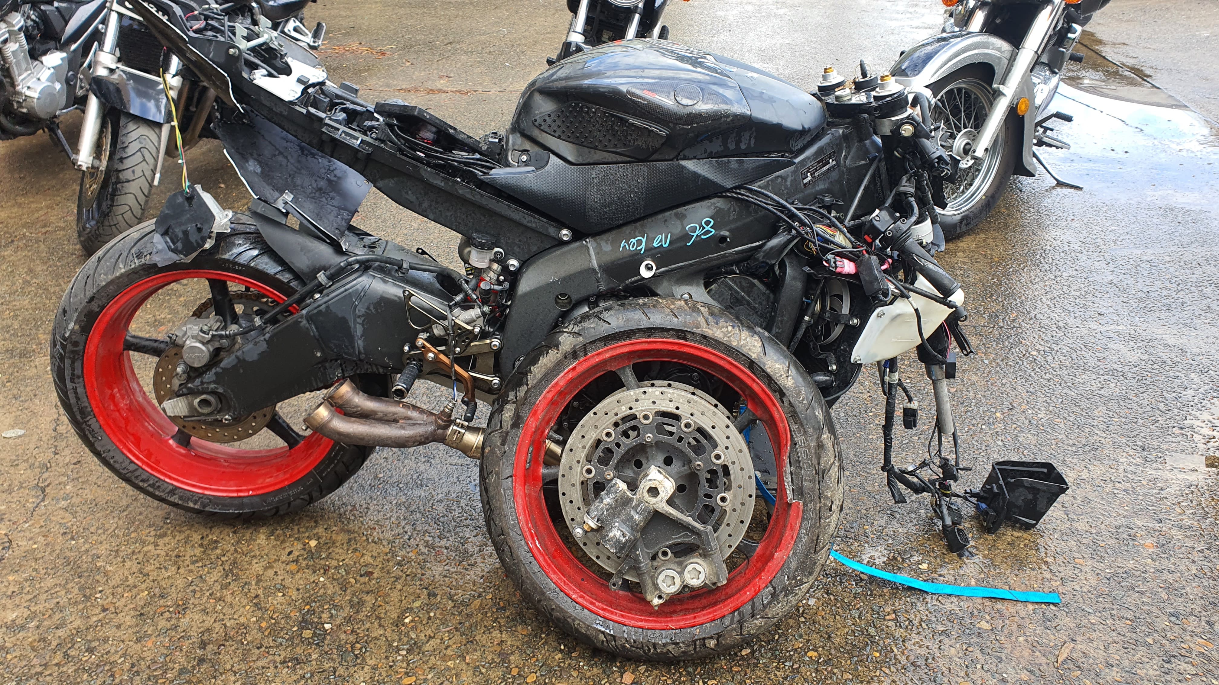 10/2007 YAMAHA YZF-R6 SPORTS