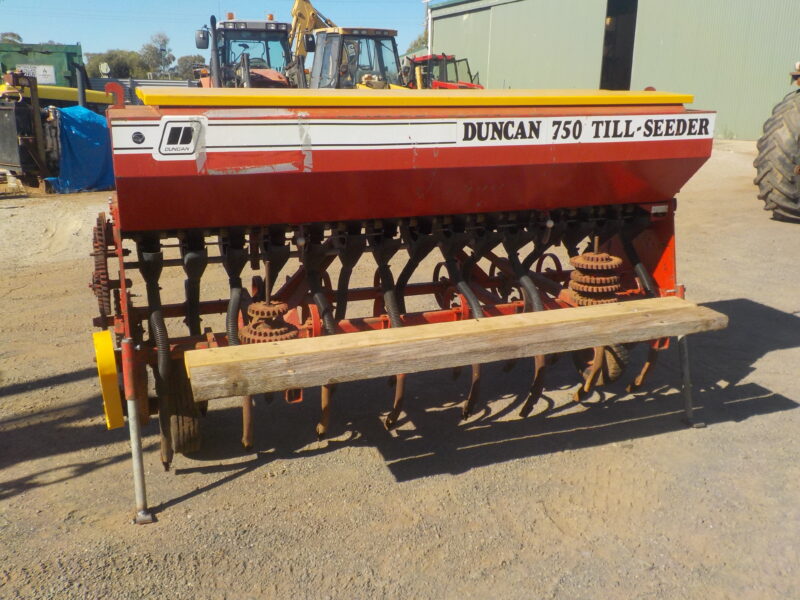 Duncan 750 3PL Seeder