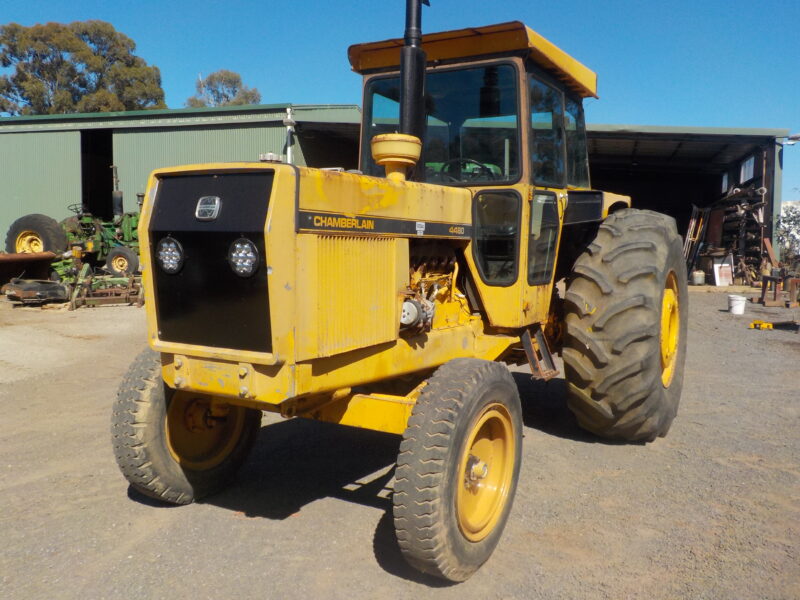 Chamberlain 4480 Tractor