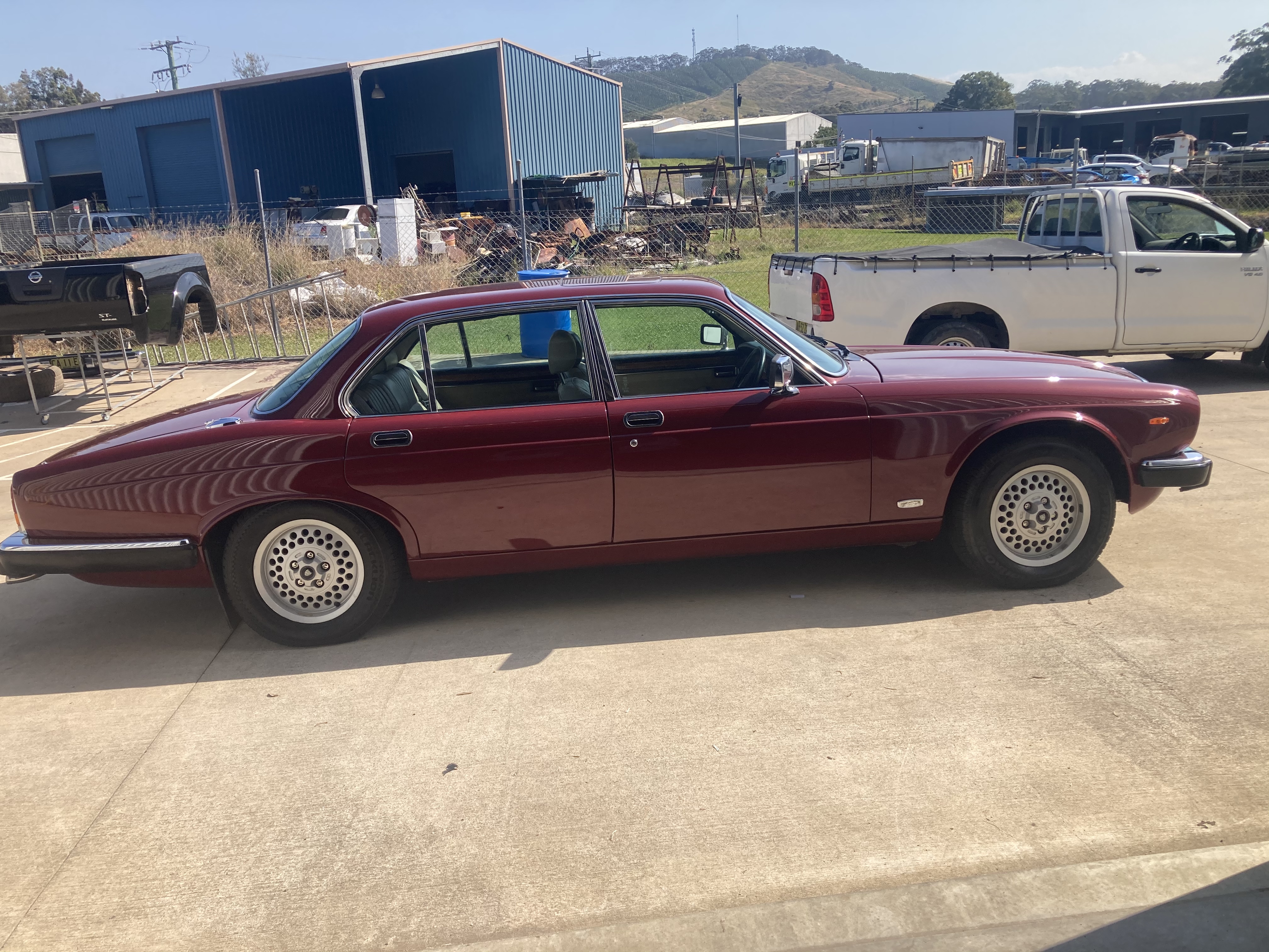 1986 JAGUAR SOVEREIGN 4.2 SEDAN