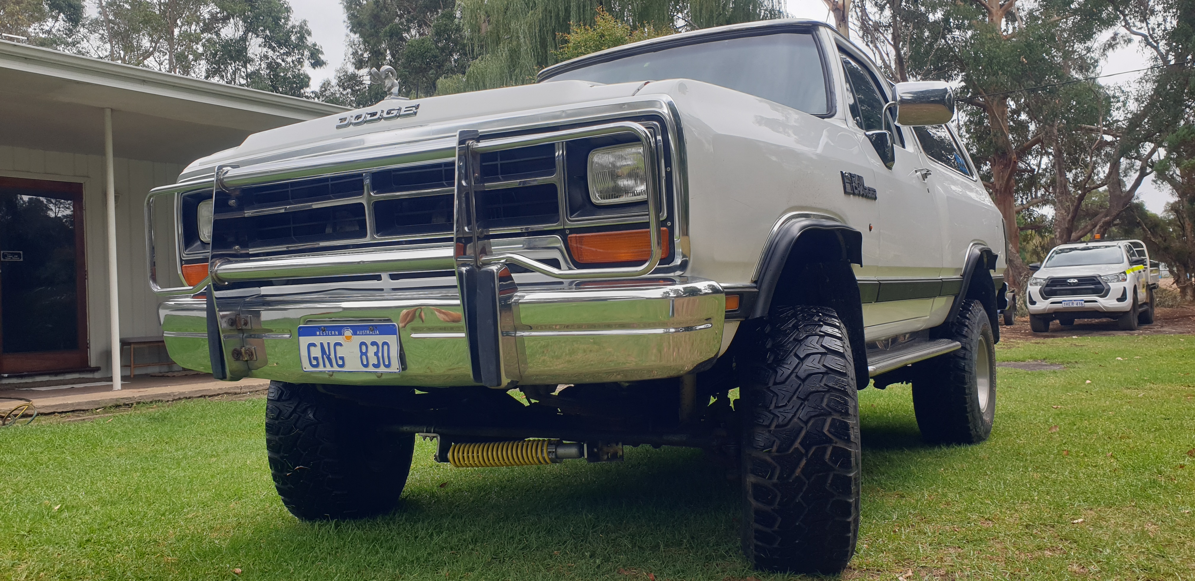 1981 DODGE RAMCHARGER WAGON