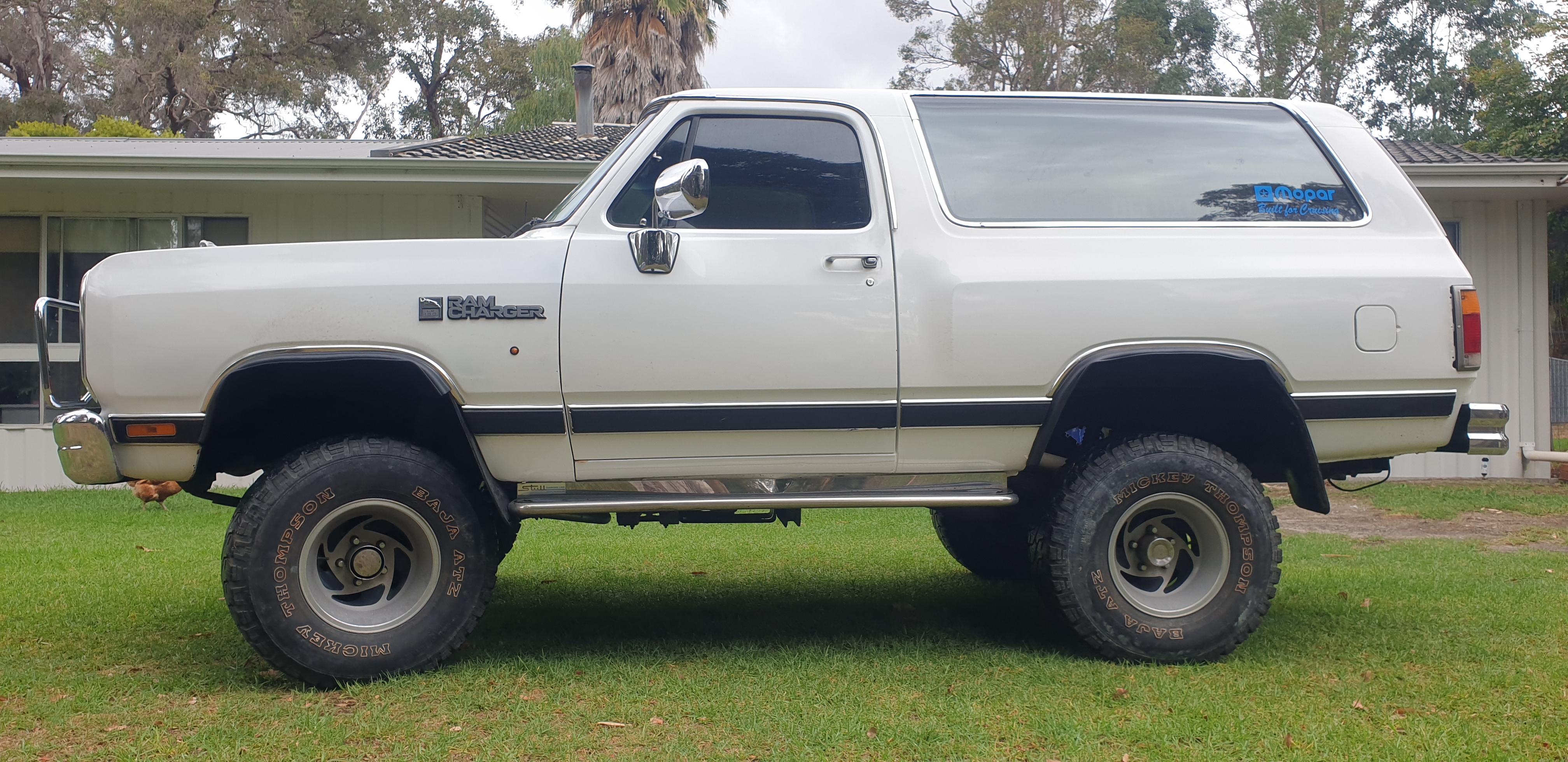 1981 DODGE RAMCHARGER WAGON